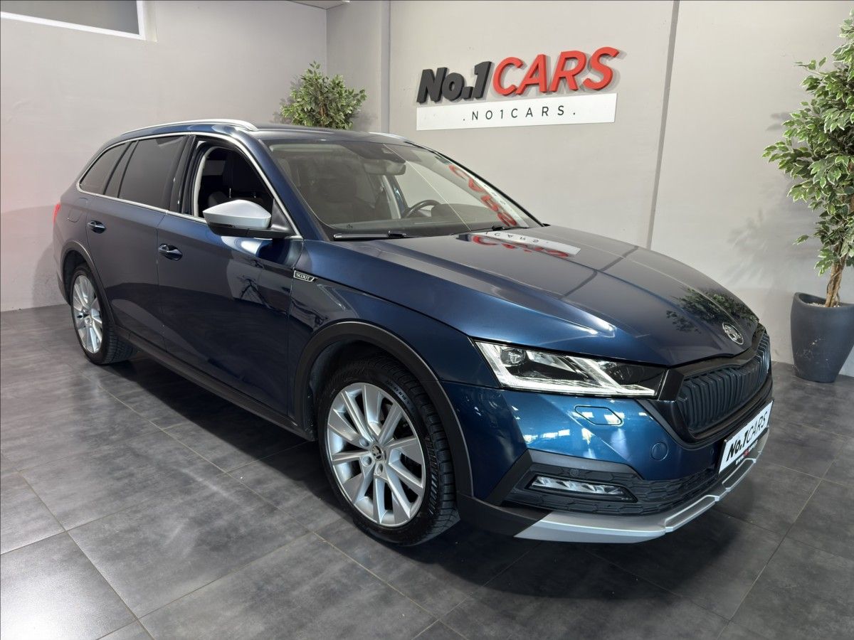 Škoda Octavia, 2,0   TDI SCOUT 4X4 110KW HEAD - fotka 2