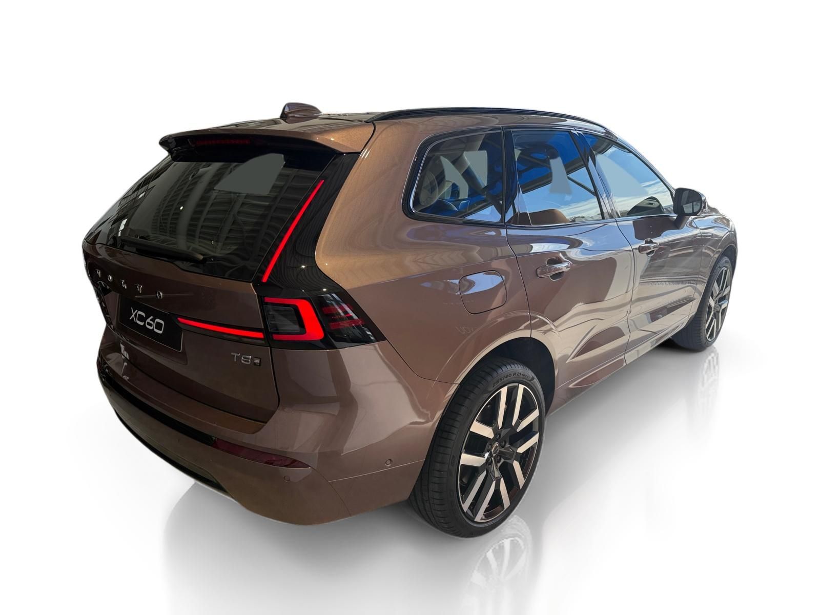 Volvo XC60, T6 AWD XLR ULTRA DARK Execut. - fotka 4