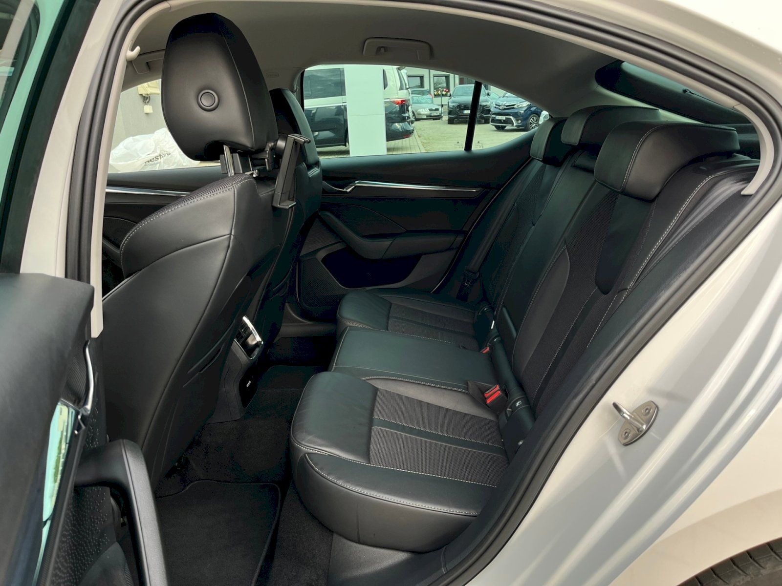 Škoda Octavia, 2.0 TDI 85kW Style - fotka 3