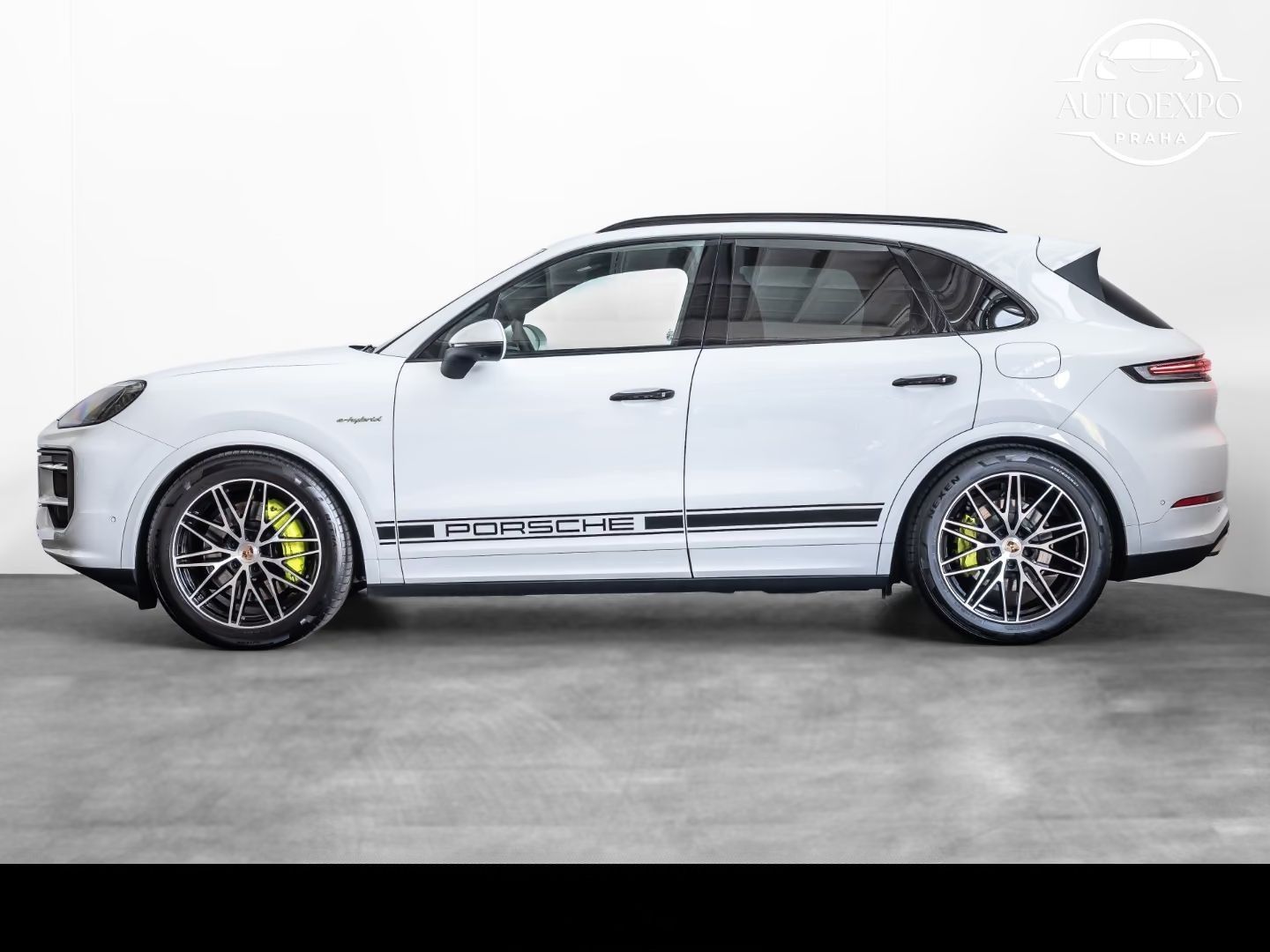 Porsche Cayenne, E-Hybrid SportDesign *Tažné* - fotka 4