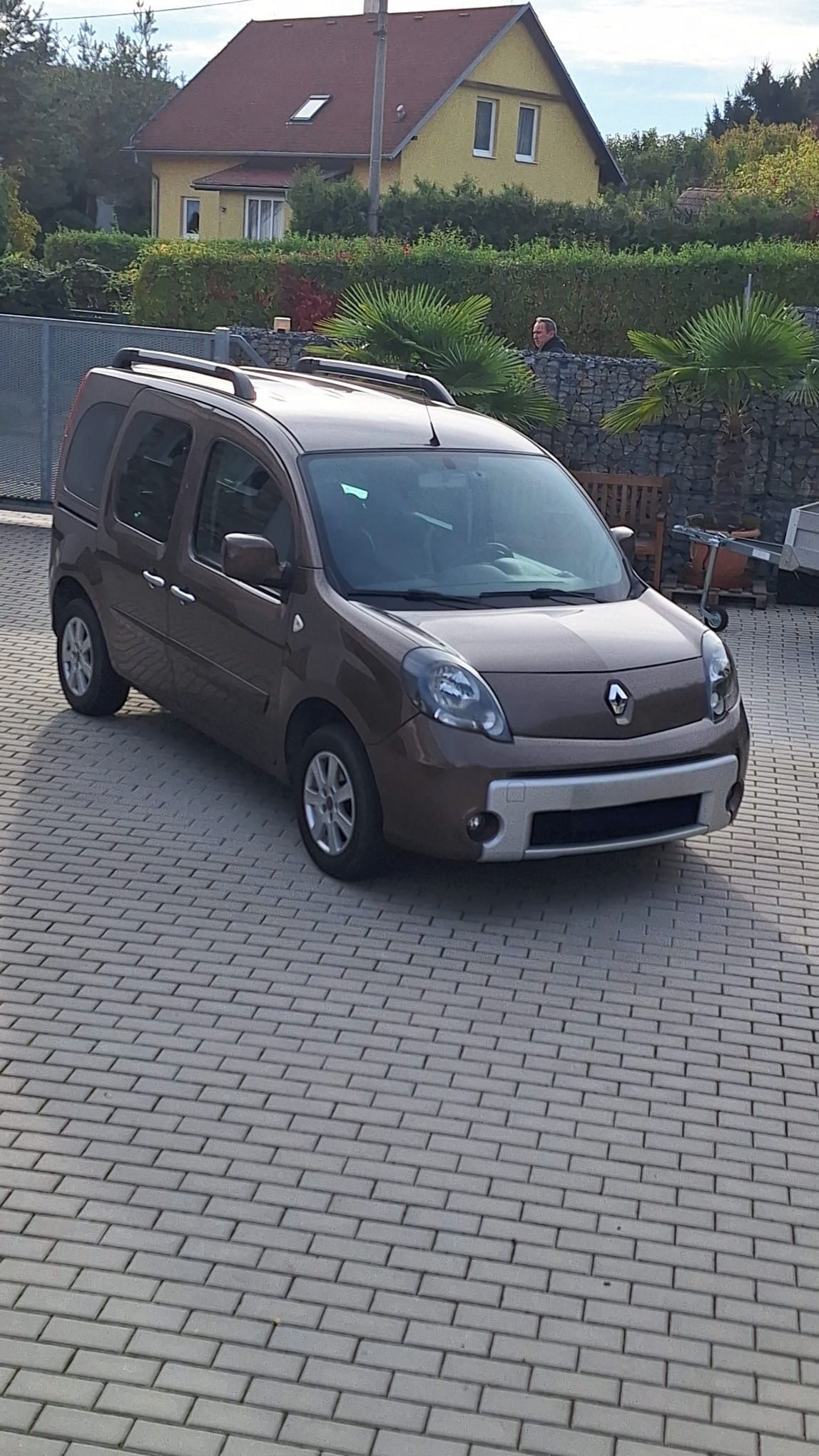 Renault Kangoo, 1.6 16V, 106 k – 1. majitel - fotka 4