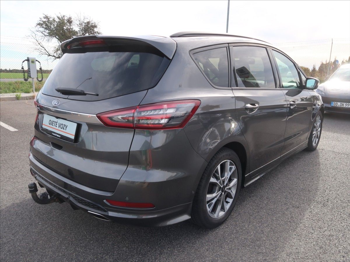 Ford S-MAX, 2,0 TDCI ST-Line AT 132kW TOP - fotka 2