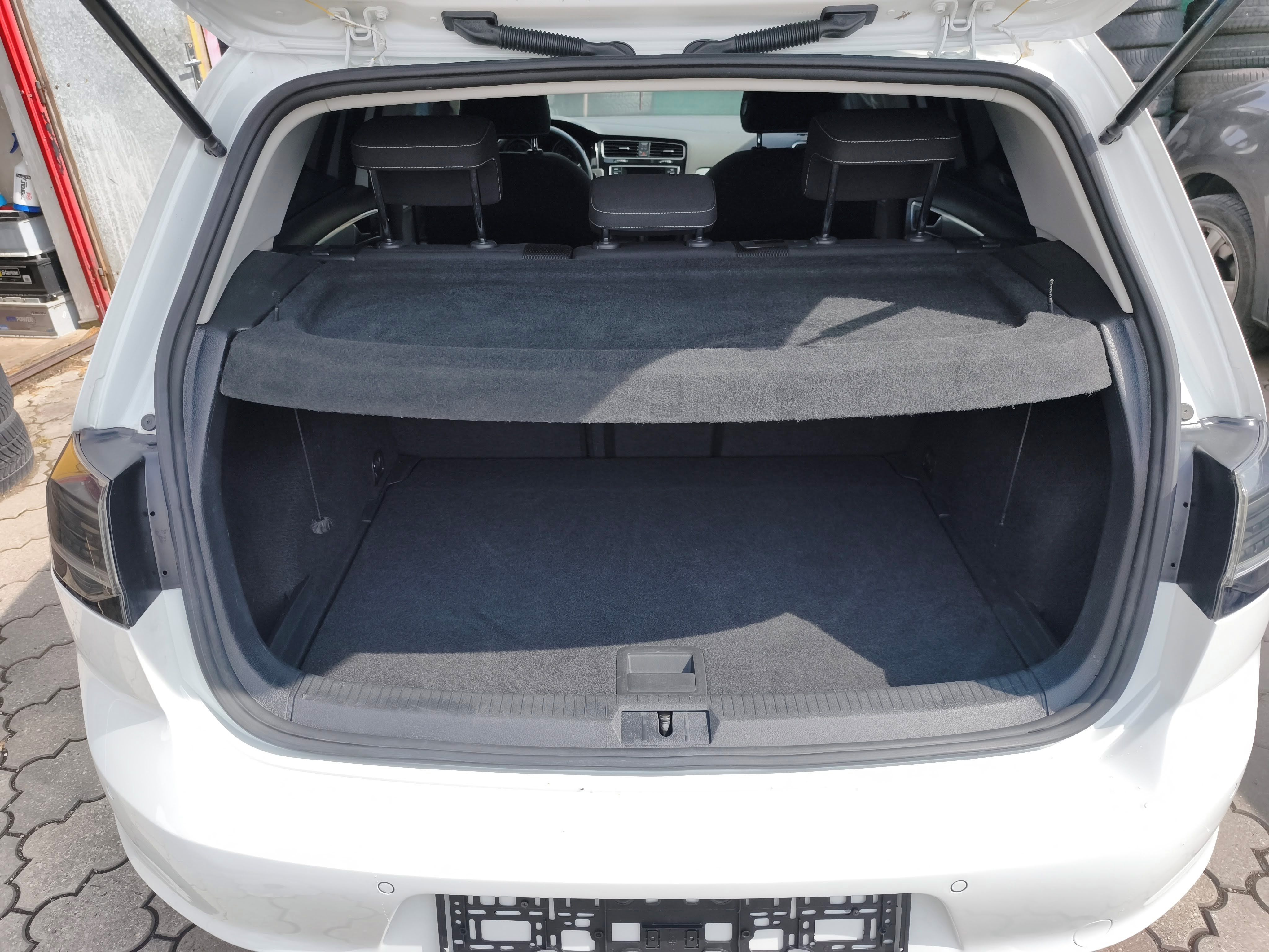 Volkswagen Golf - fotka 2