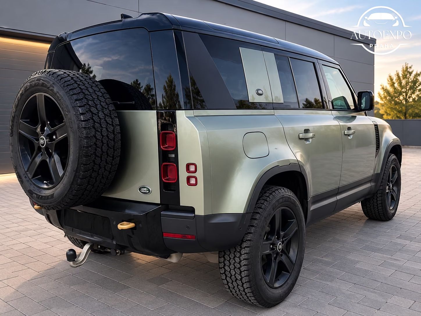 Land Rover Defender, 110 SE - fotka 6