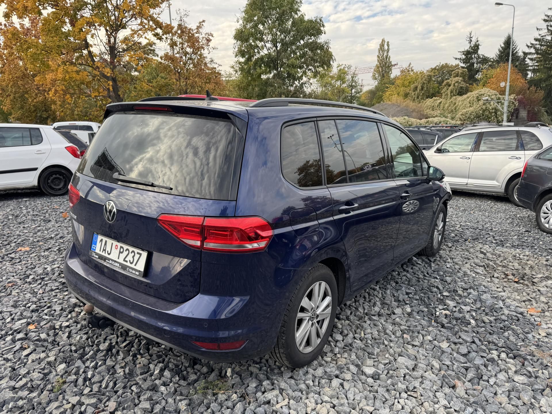 Volkswagen Touran, 2.0TDI 110kw DSG 7míst - fotka 4