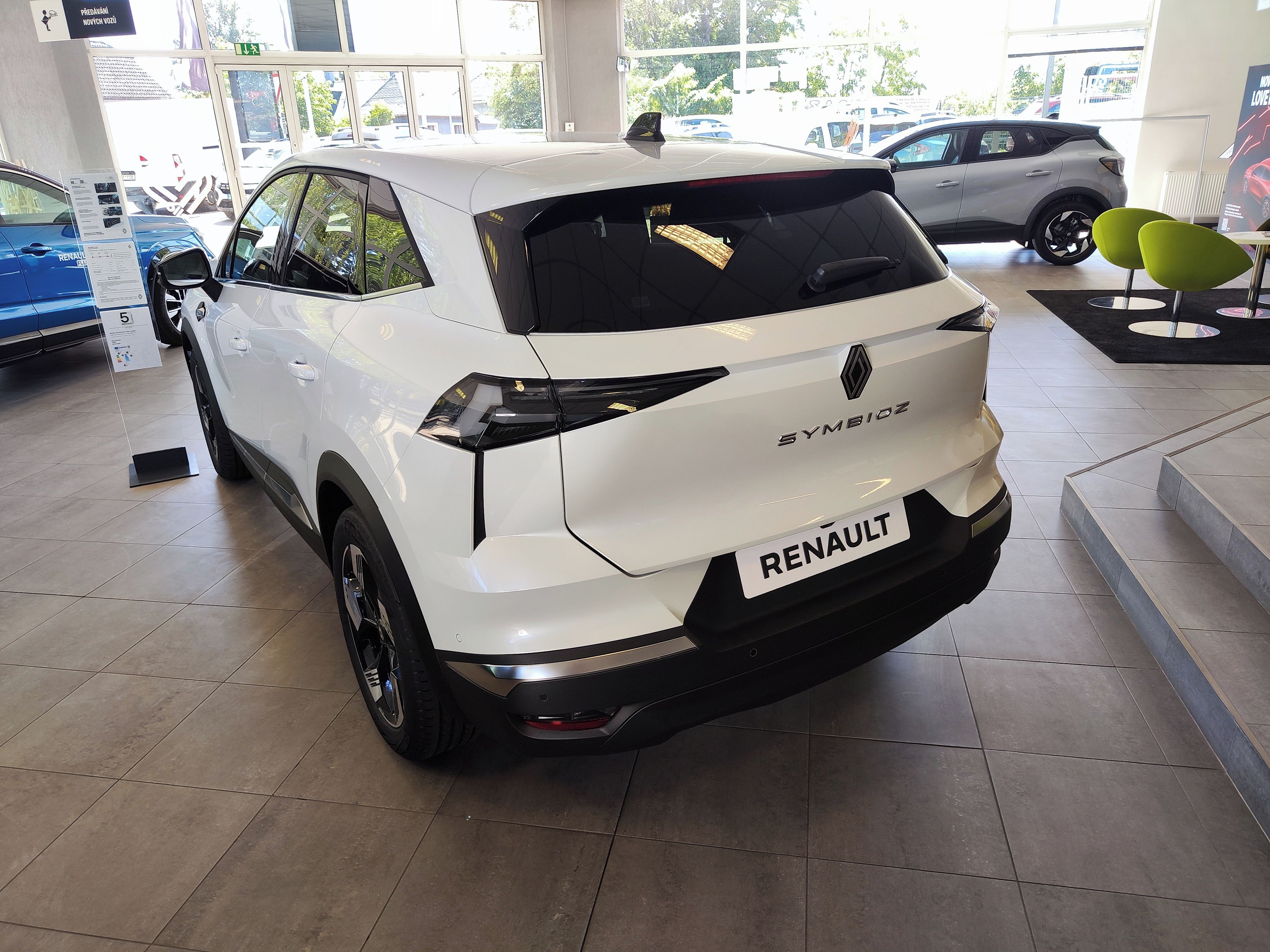 Renault Symbioz, Techno mild hybrid 140 - fotka 4