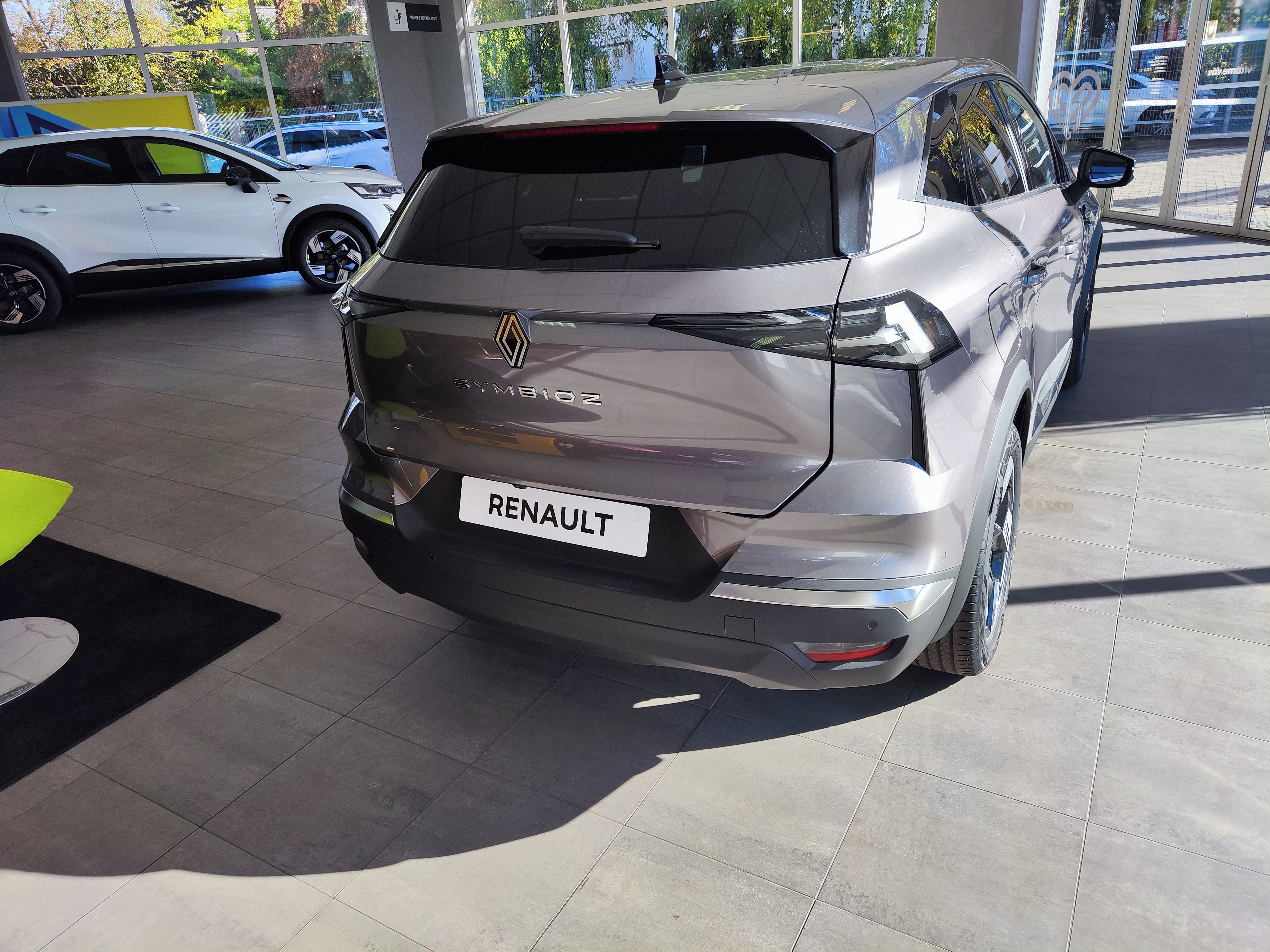 Renault Symbioz, Techno mild hybrid 140 - fotka 3