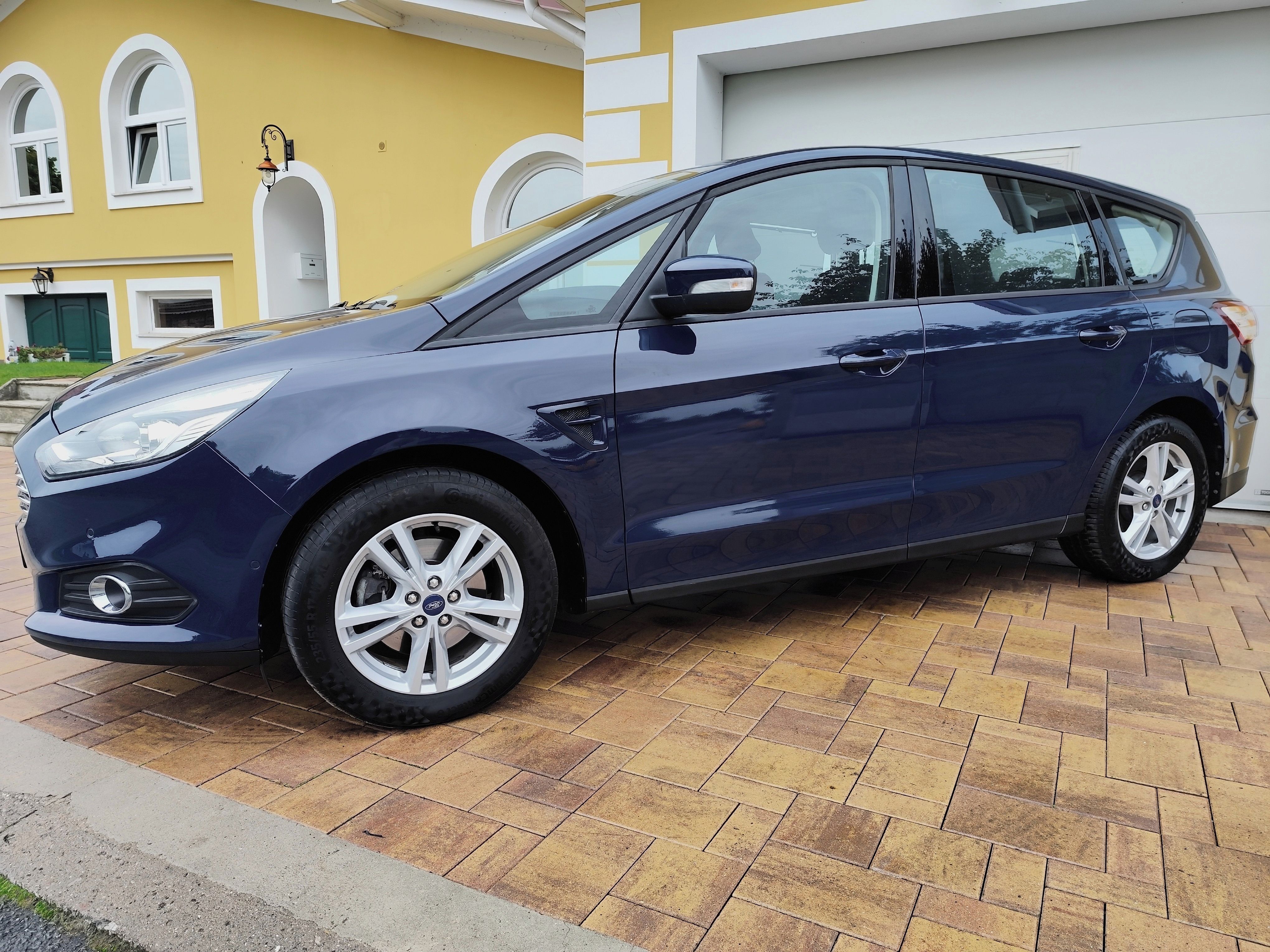 Ford S-MAX, 1.5Eco.121KW-tažné,kamery,navi - fotka 4