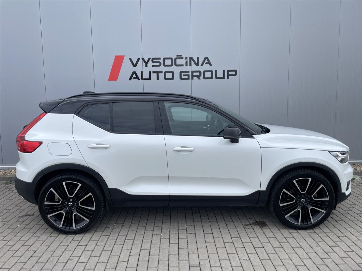 Volvo XC40, 2,0 D4 AWD R-Design Aut. - fotka 5