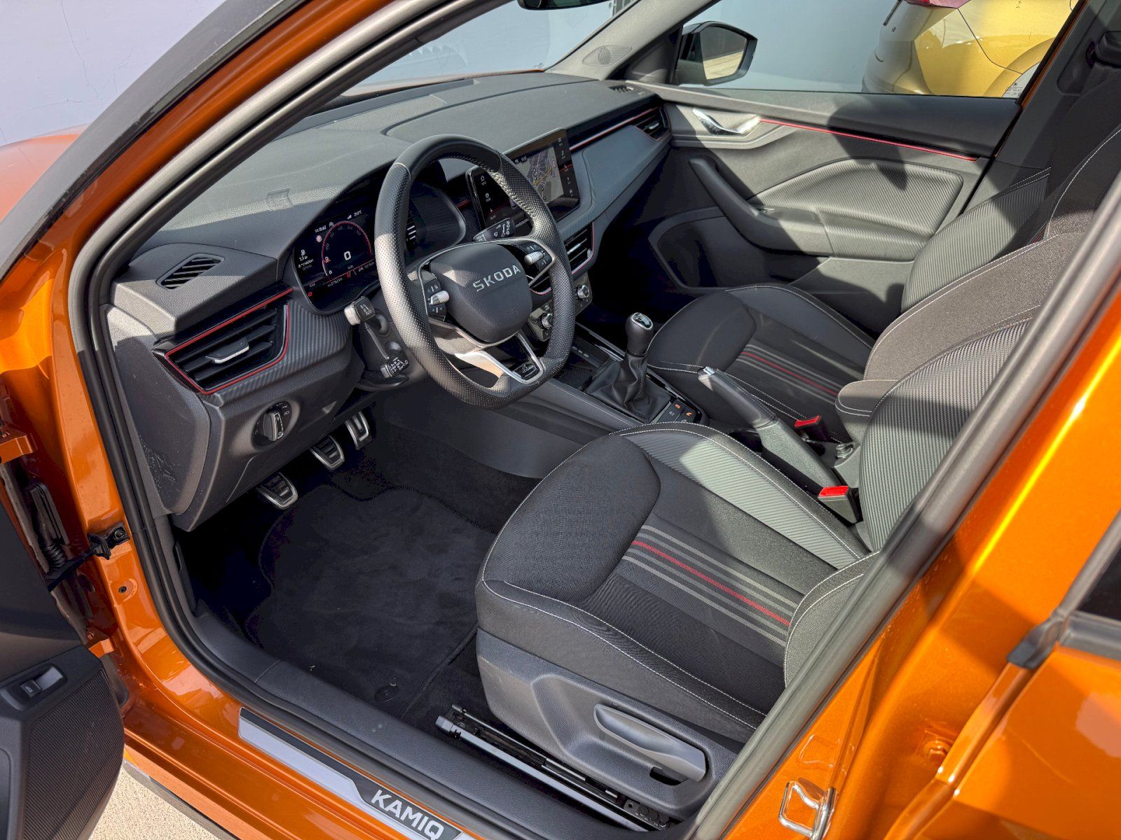 Škoda Kamiq, 1.5 TSI 110 kW Monte Carlo - fotka 6