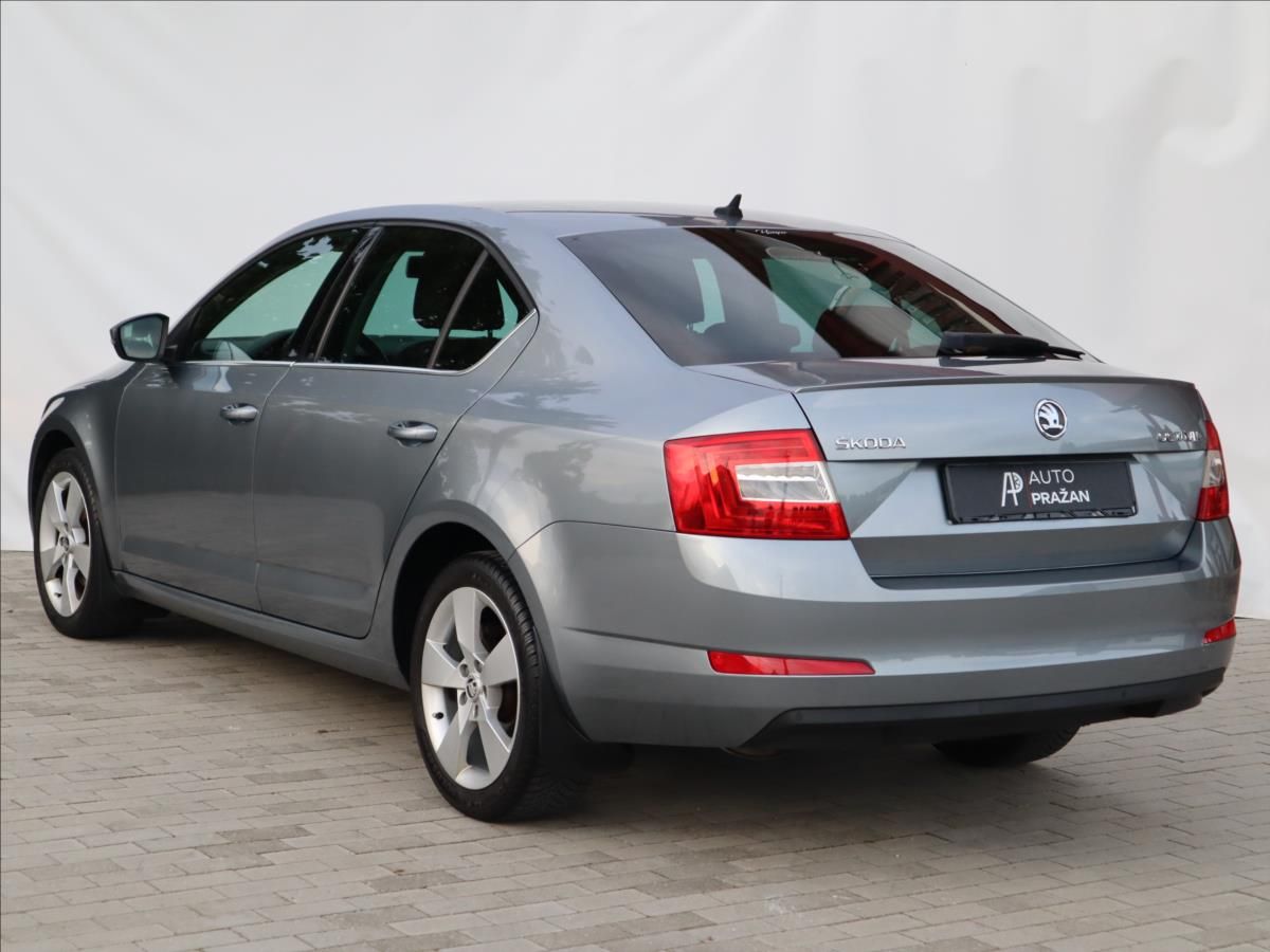 Škoda Octavia, 1,4   TSi, DigiKlima, ParkPilo - fotka 4