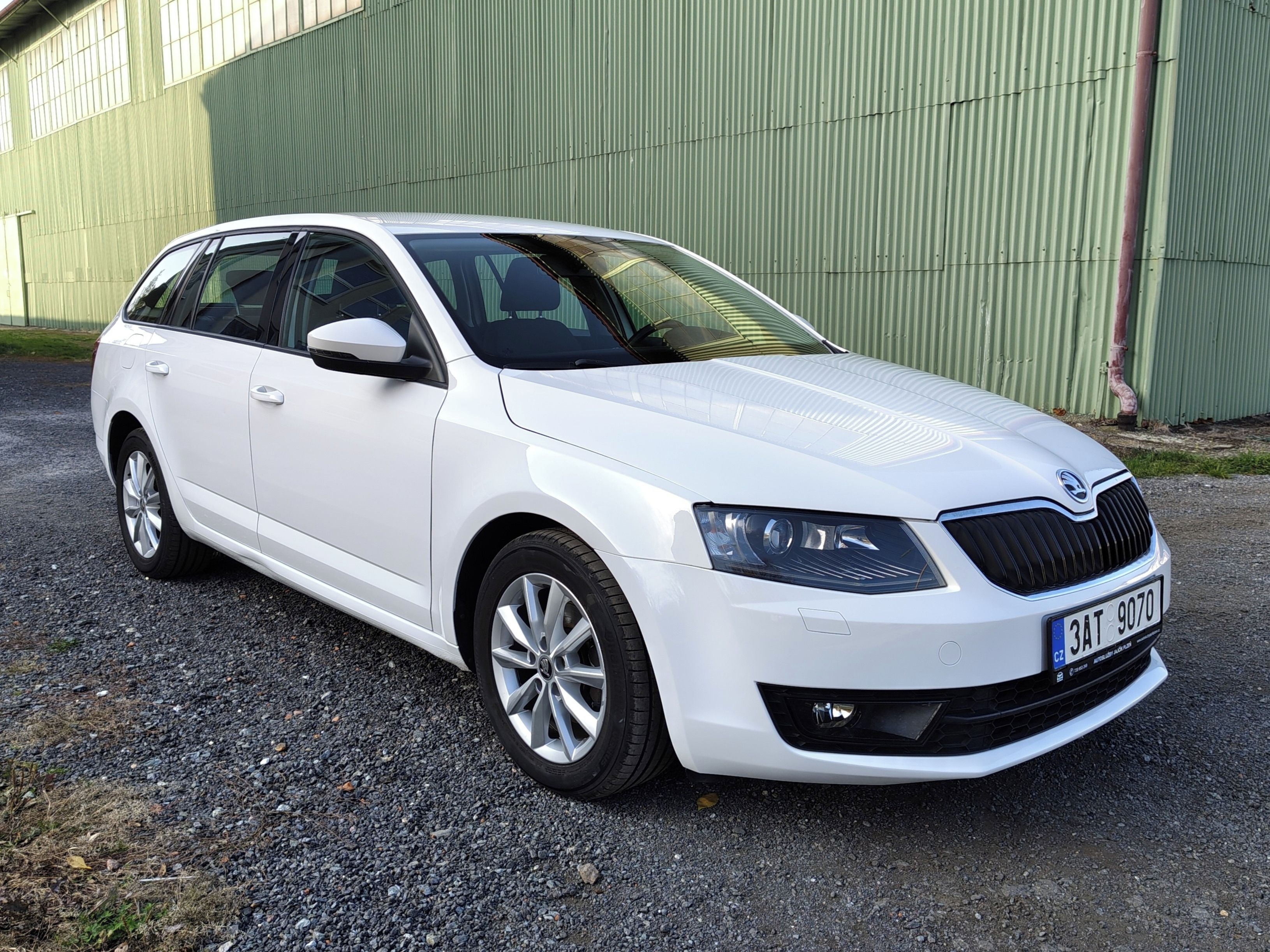 Škoda Octavia, 4x4,1.majitel,DPH,nové v ČR - fotka 3