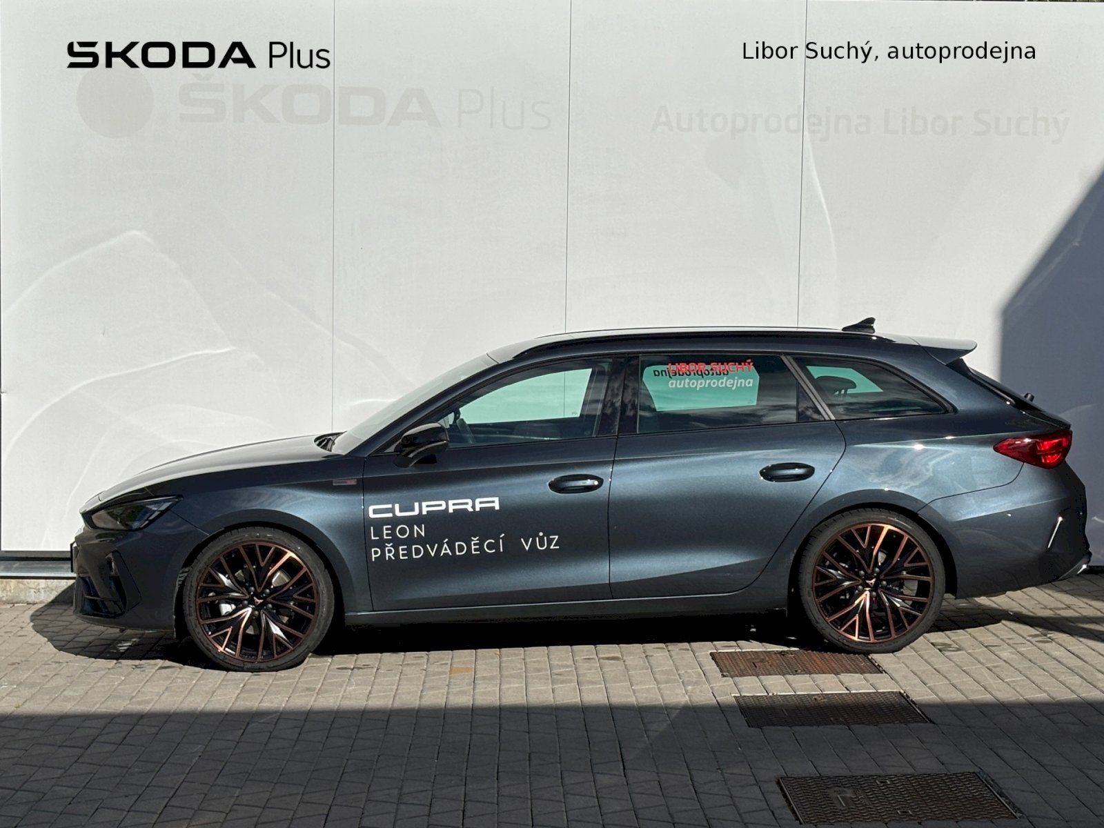 Cupra Leon, SP 1.5 eTSI 110 kW DSG - fotka 3