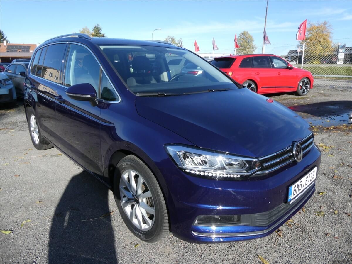 Volkswagen Touran, 2,0 TDi 110kW HIGHLINE, 7.míst