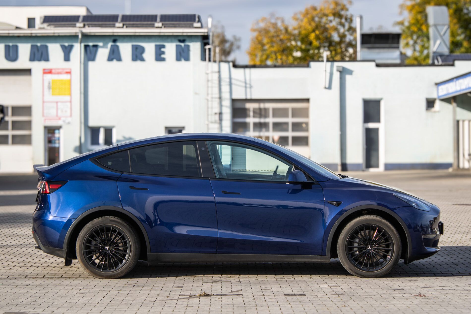Tesla Model Y - fotka 4