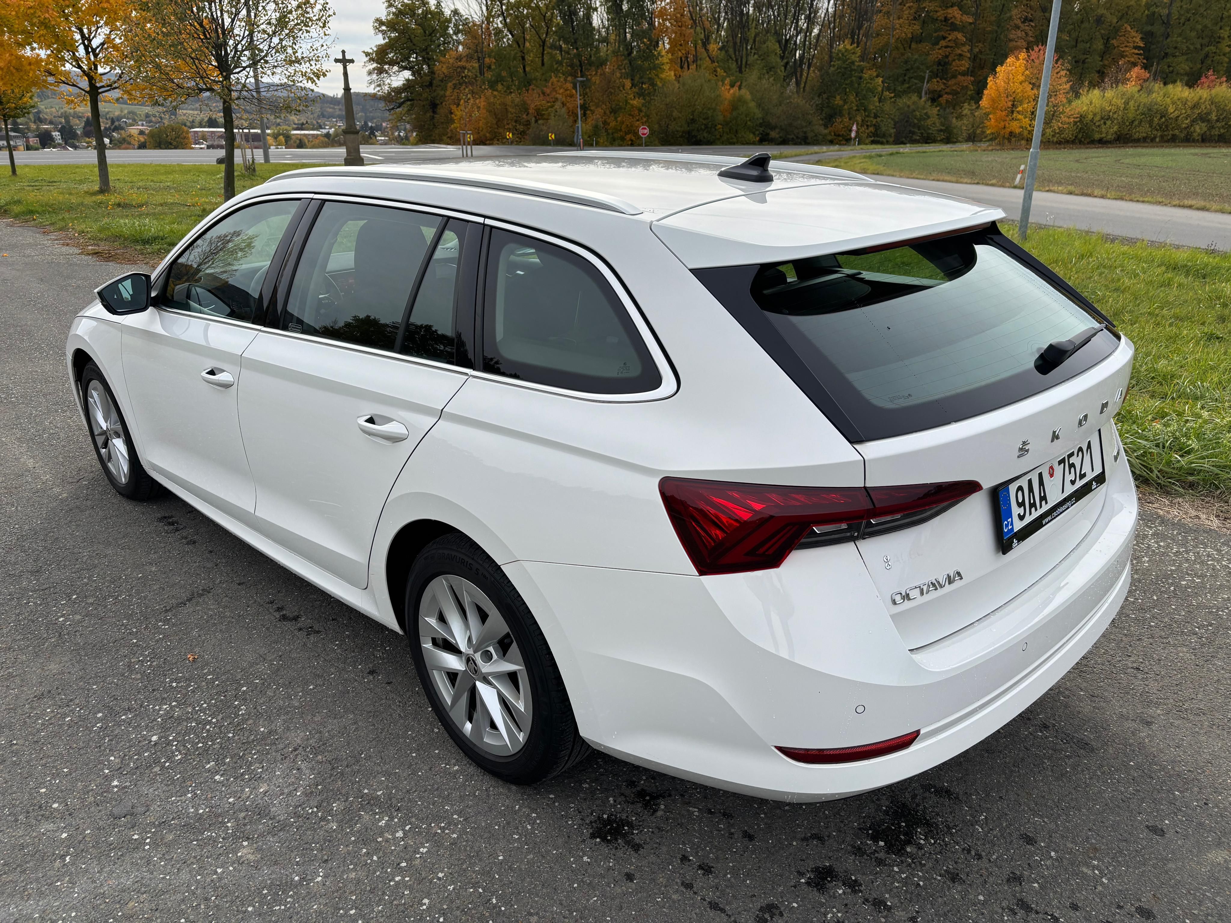 Škoda Octavia, 1.5 TSi 110kw Styl DSG 1.Majit - fotka 3