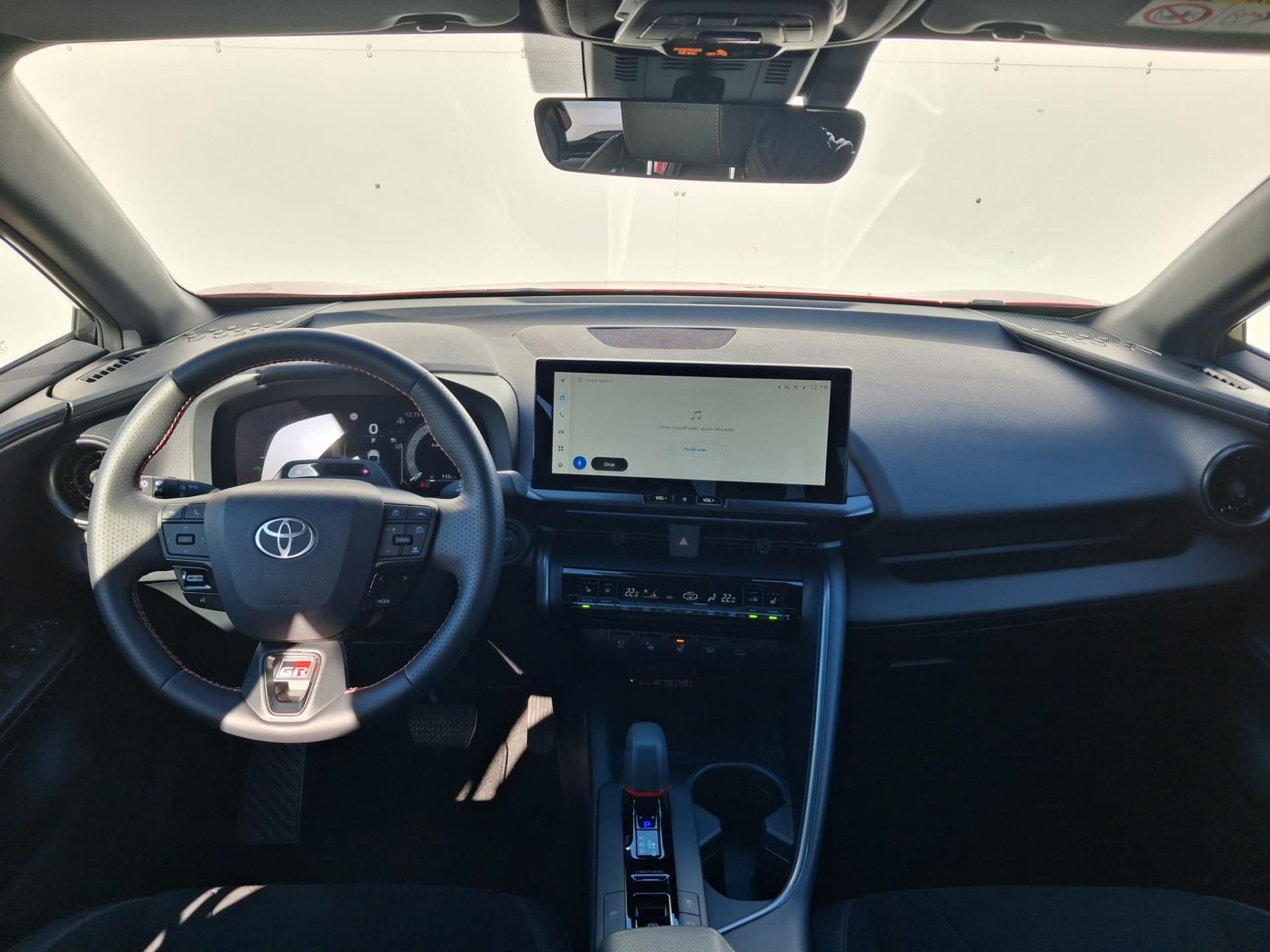 Toyota C-HR, 2,0 HEV e-CVT GR Sport - fotka 5