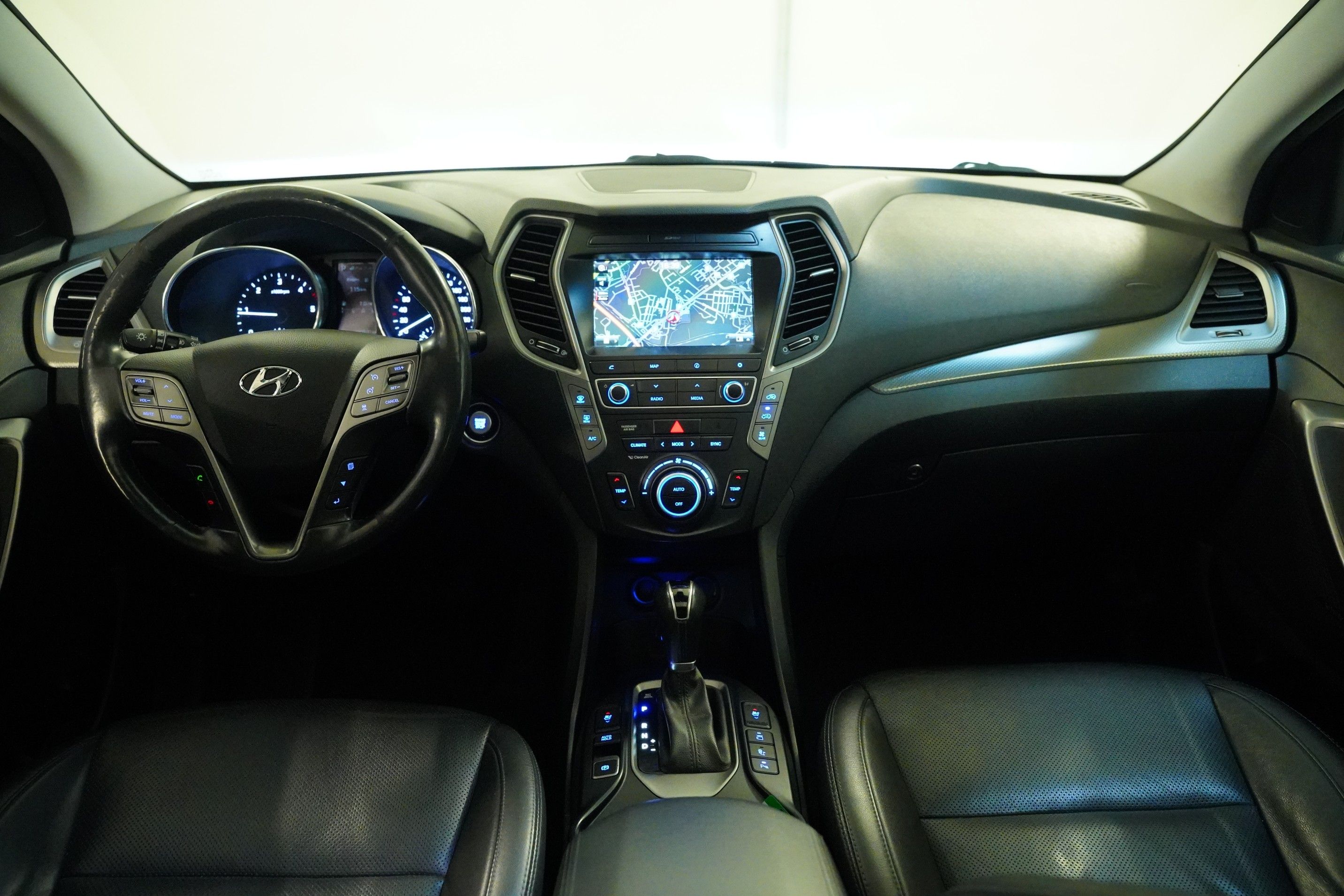 Hyundai Grand Santa Fe, 2.2 CRDI 147 kW 4x4 - fotka 5