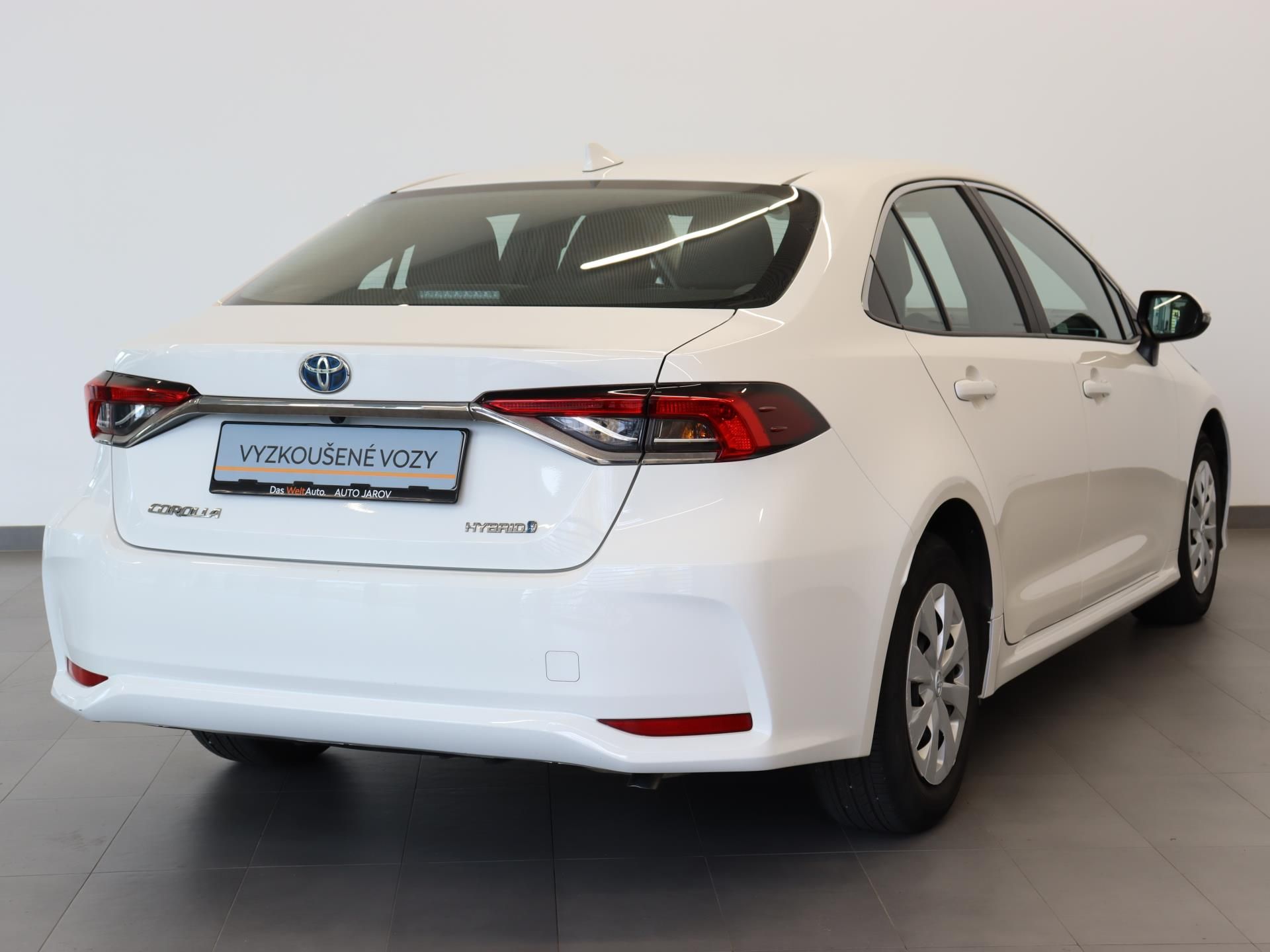Toyota Corolla, 1,8 Hybrid Active E-Cvt - fotka 2