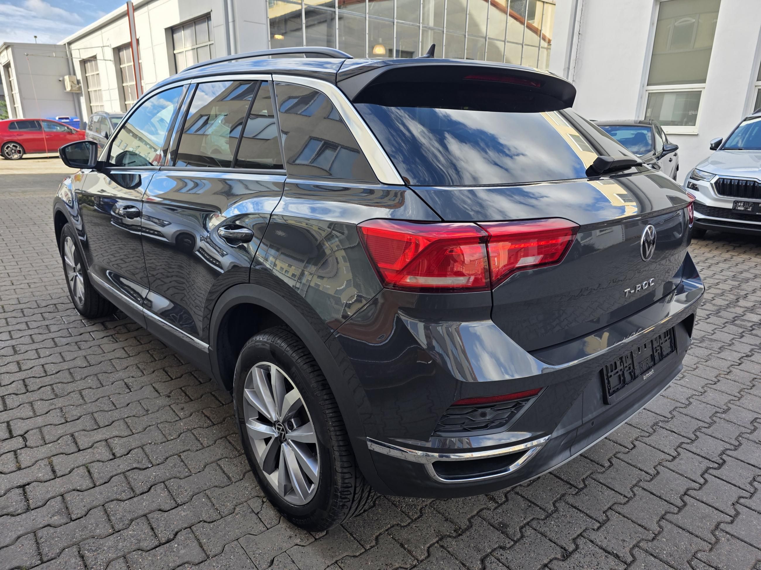 Volkswagen T-Roc, 2.0 TDI 85kW Manuál / Tažné - fotka 4