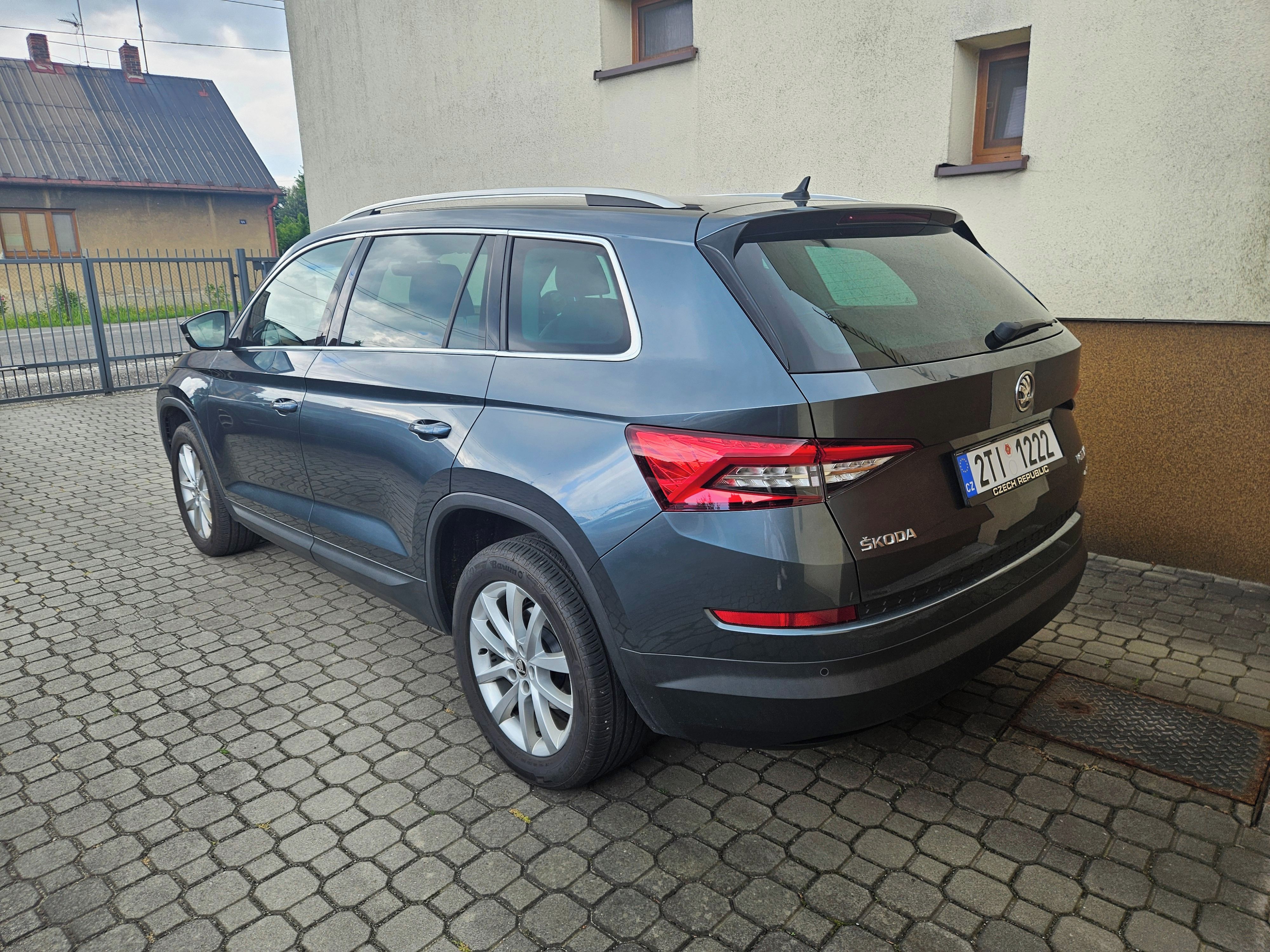 Škoda Kodiaq, 2.0TSI, 132kW, 4x4, DSG, ČR - fotka 3