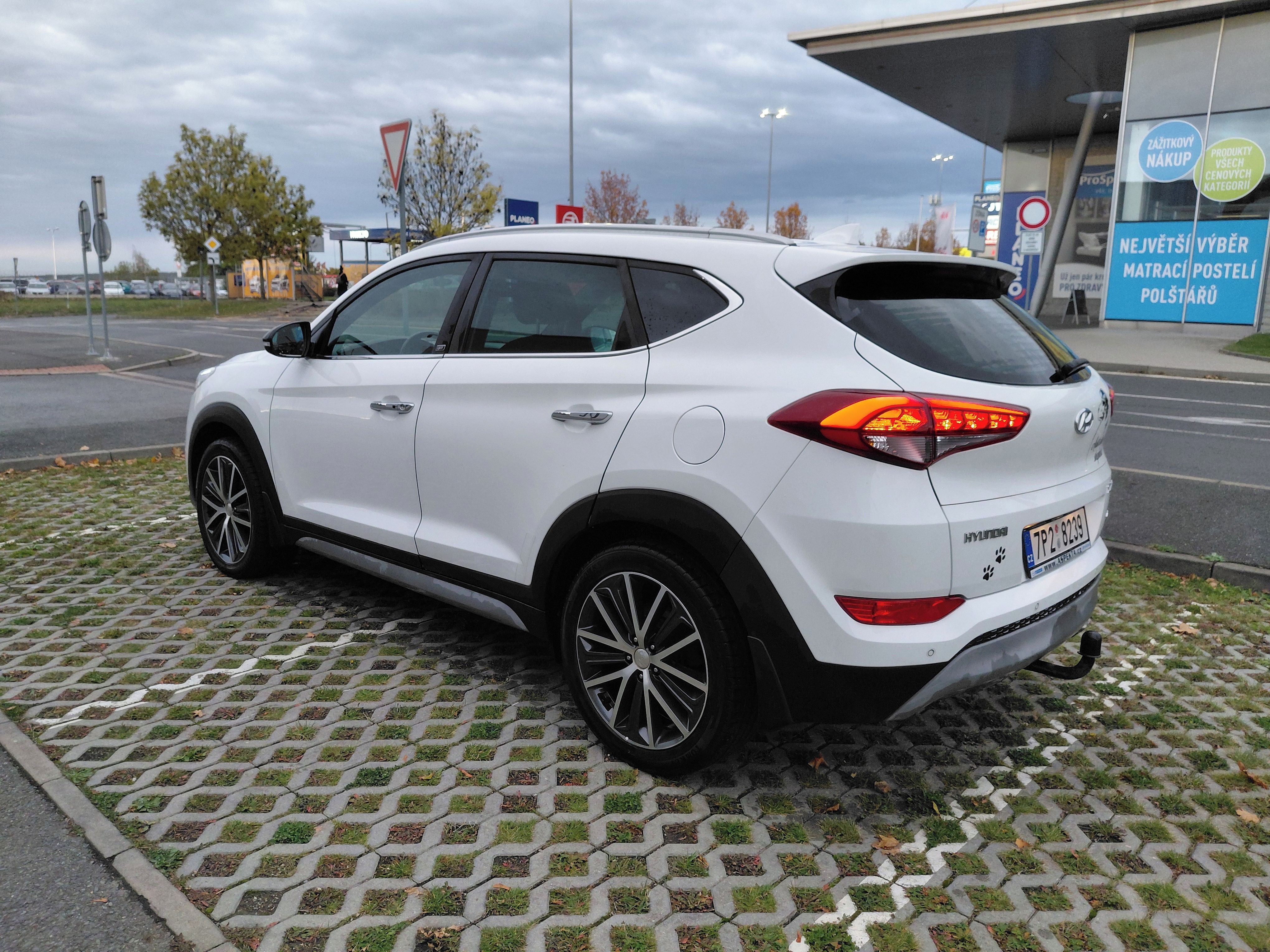 Hyundai Tucson, 2.0CRDI 100KW 4x4 1.MAJ EXTRA! - fotka 5