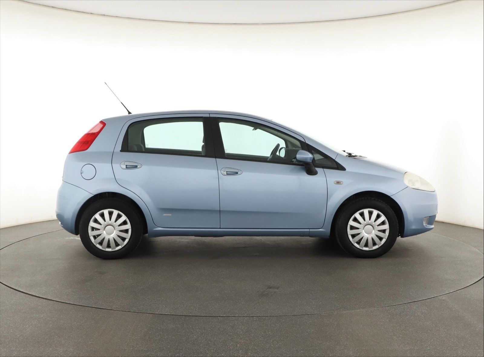 Fiat Punto, 1.4, Klima, Automatická klima - fotka 6
