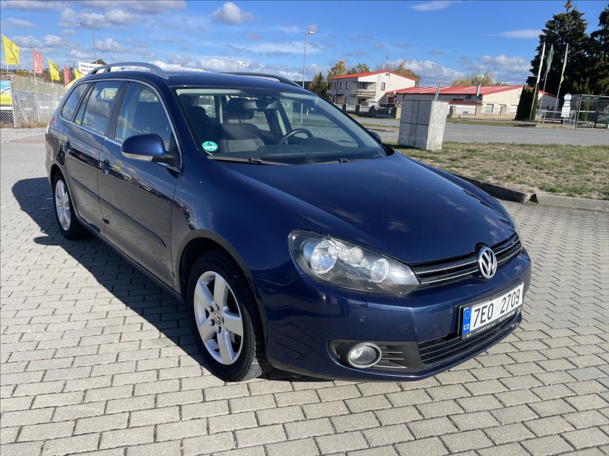 Volkswagen Golf, 1,4 TSi 90kw DSG Comfortline G - fotka 6