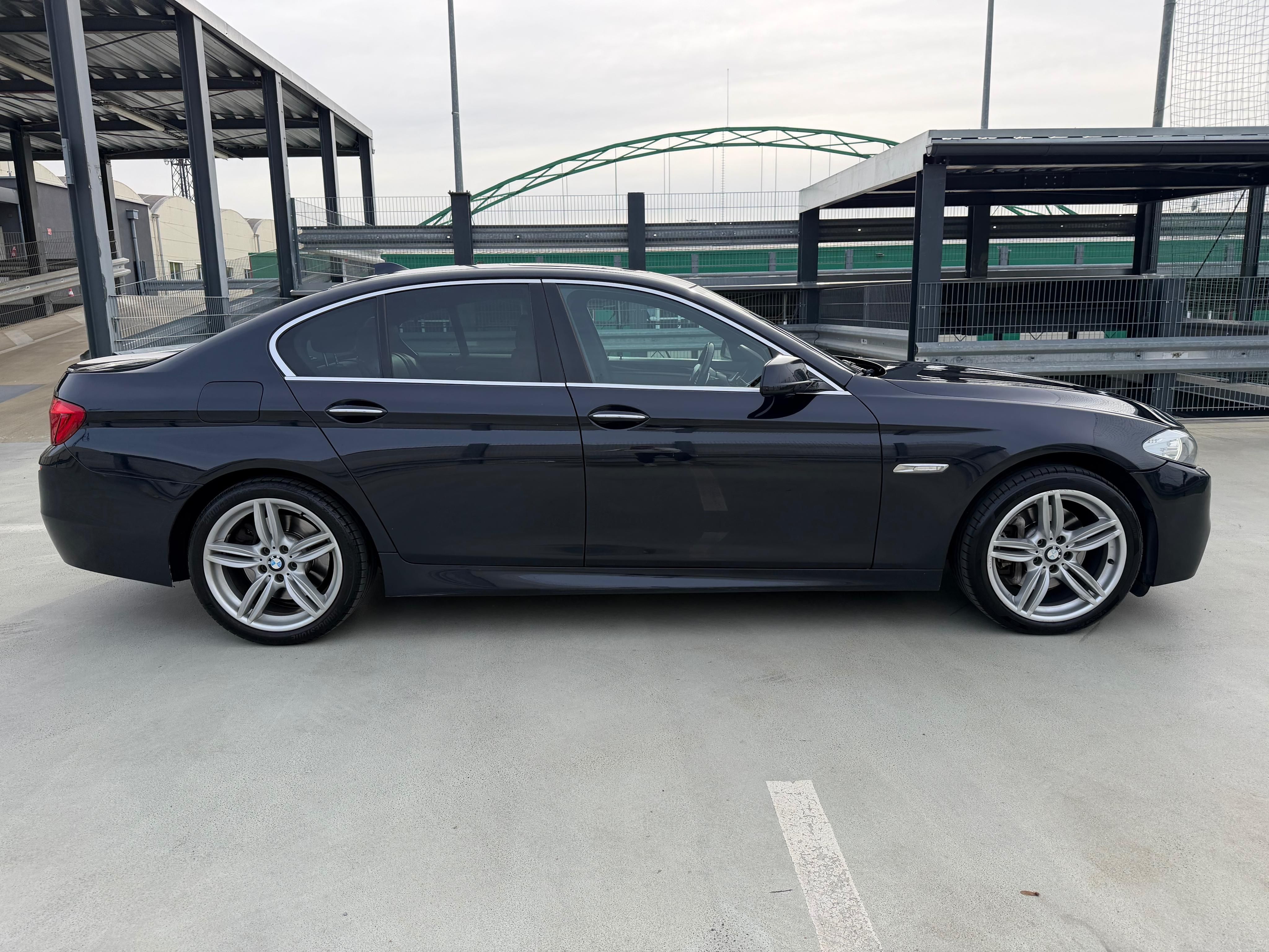 BMW Řada 5, 350d xDrive - fotka 6