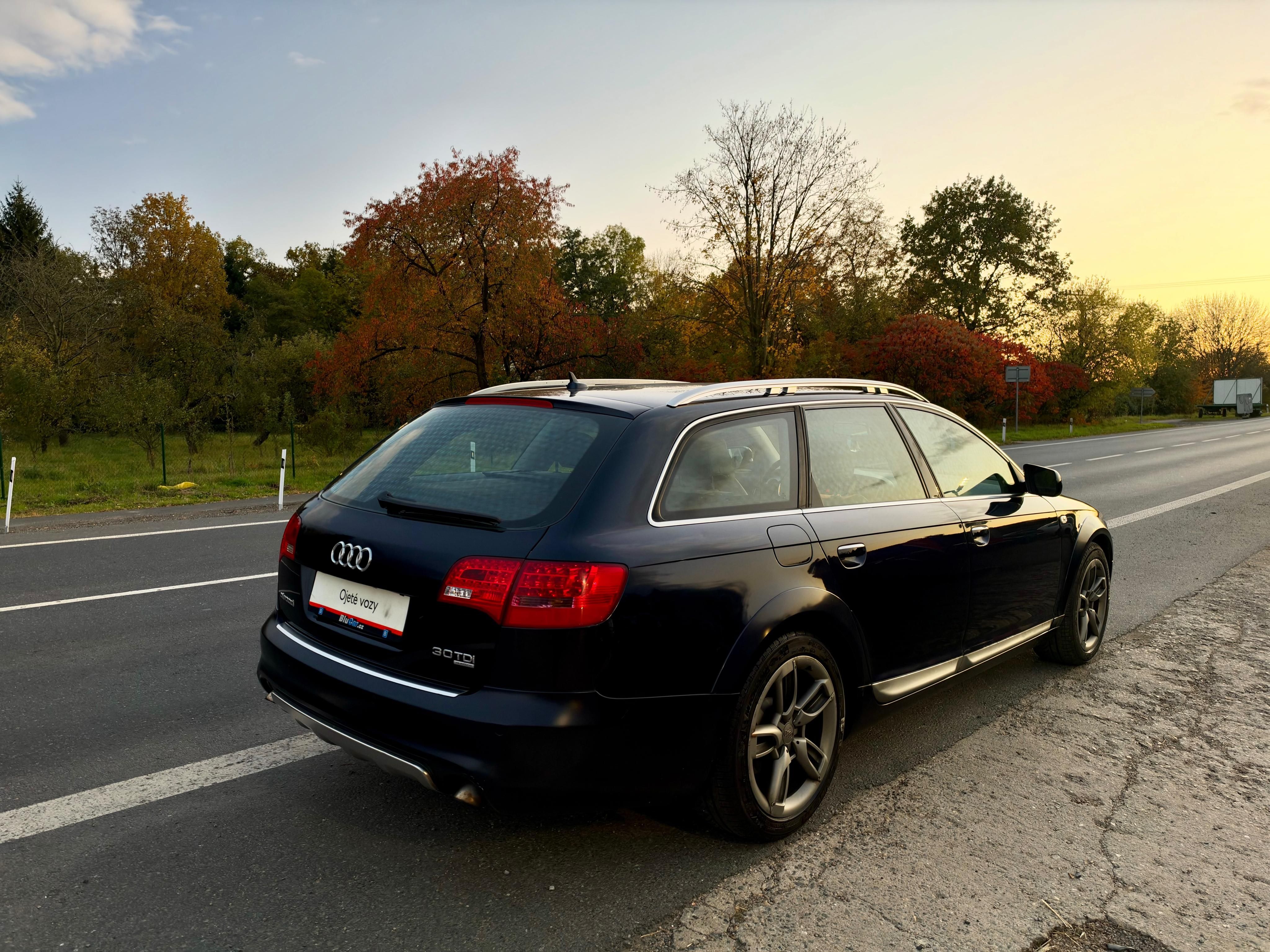Audi A6 allroad, 3.0TDi 171kw 4x4 Keyless Kůže - fotka 3