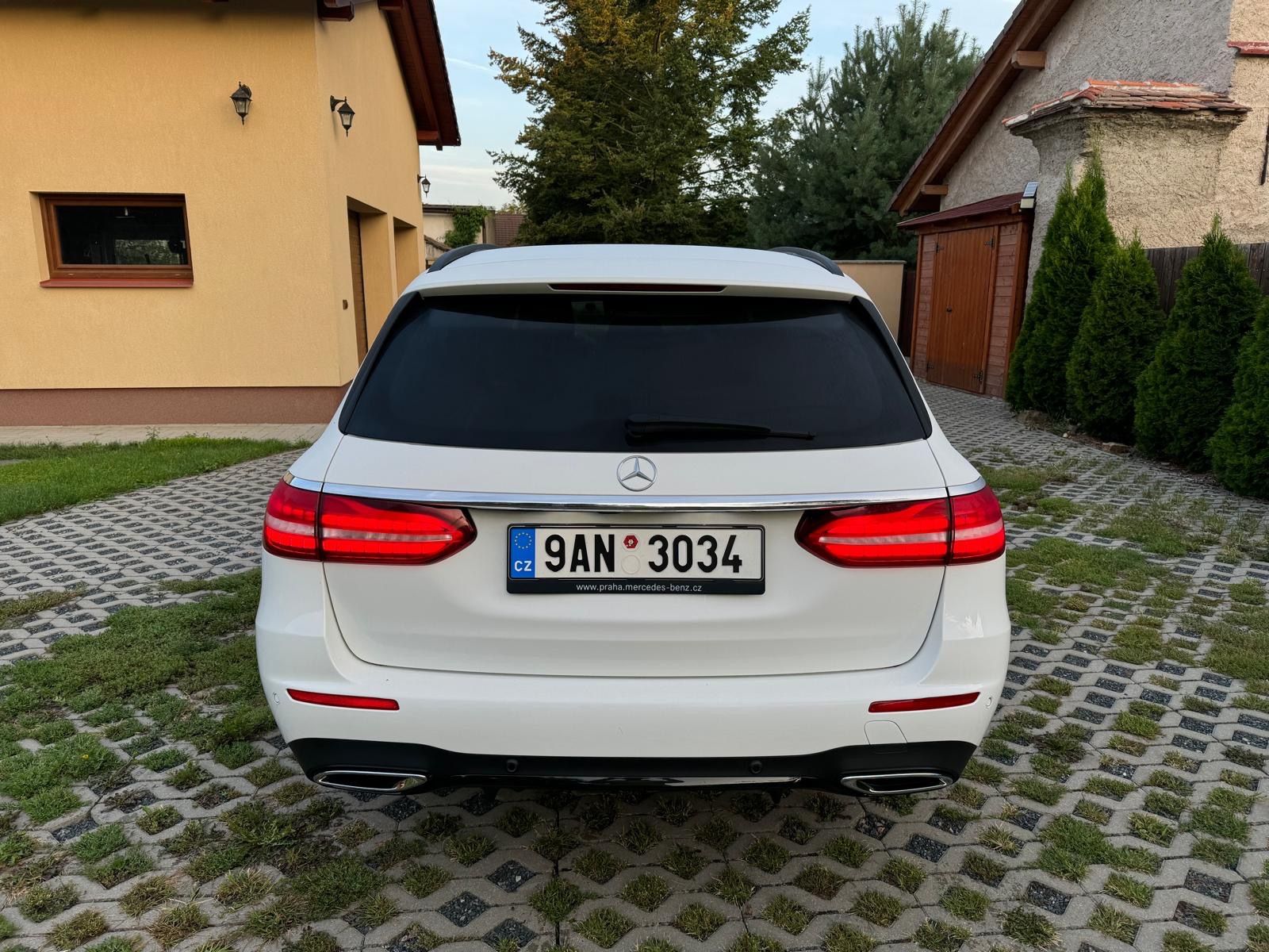 Mercedes-Benz Třídy E - fotka 5