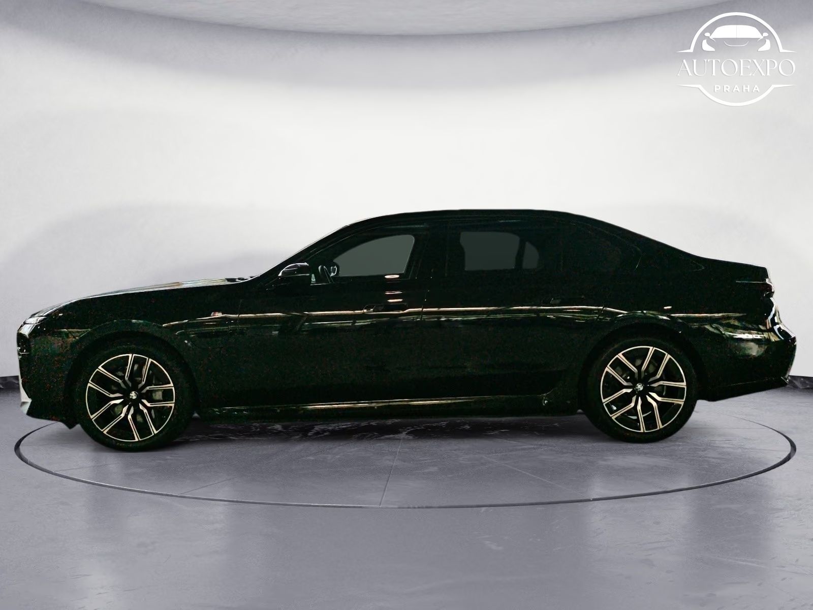 BMW Řada 7, 750e xDrive M Sportpaket* - fotka 3