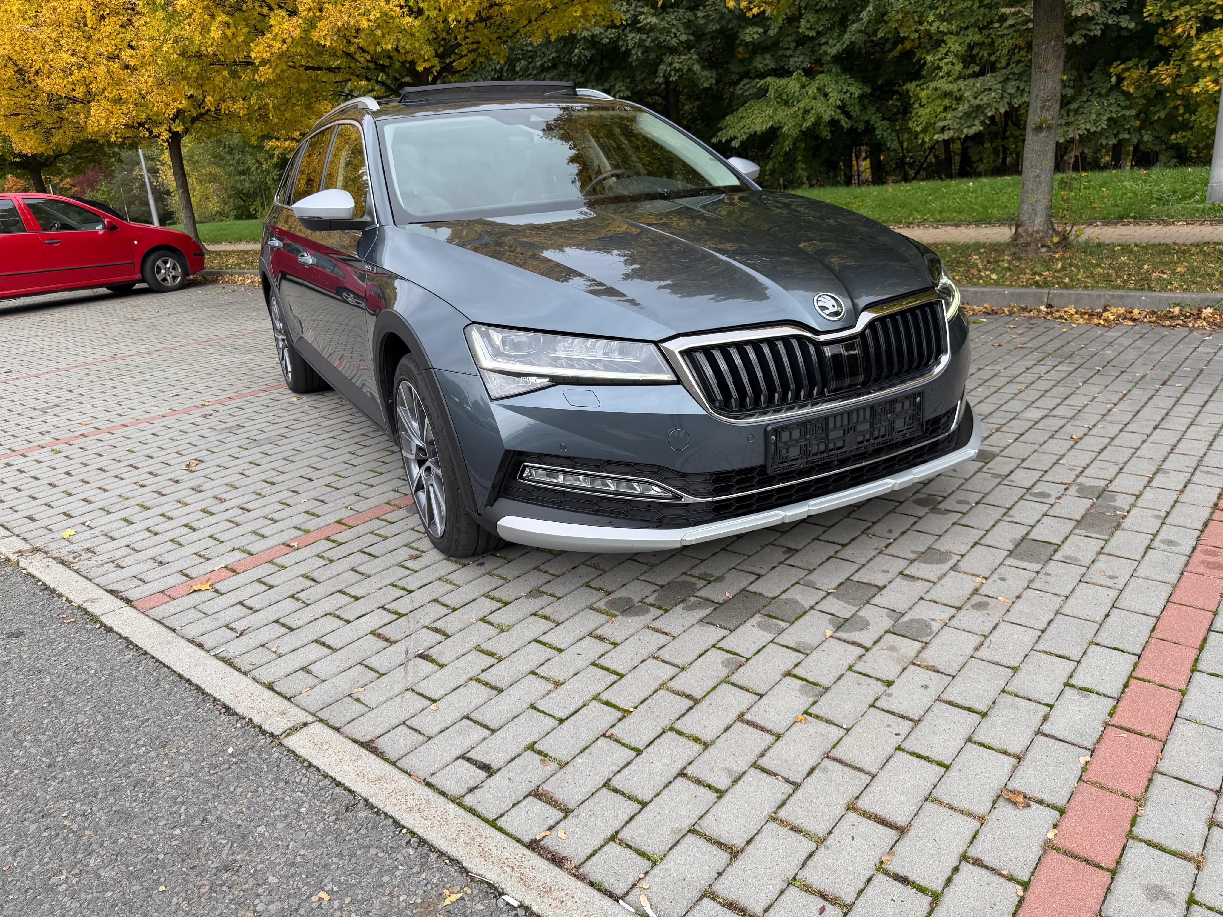 Škoda Superb, Scout 4x4 147kw - fotka 2