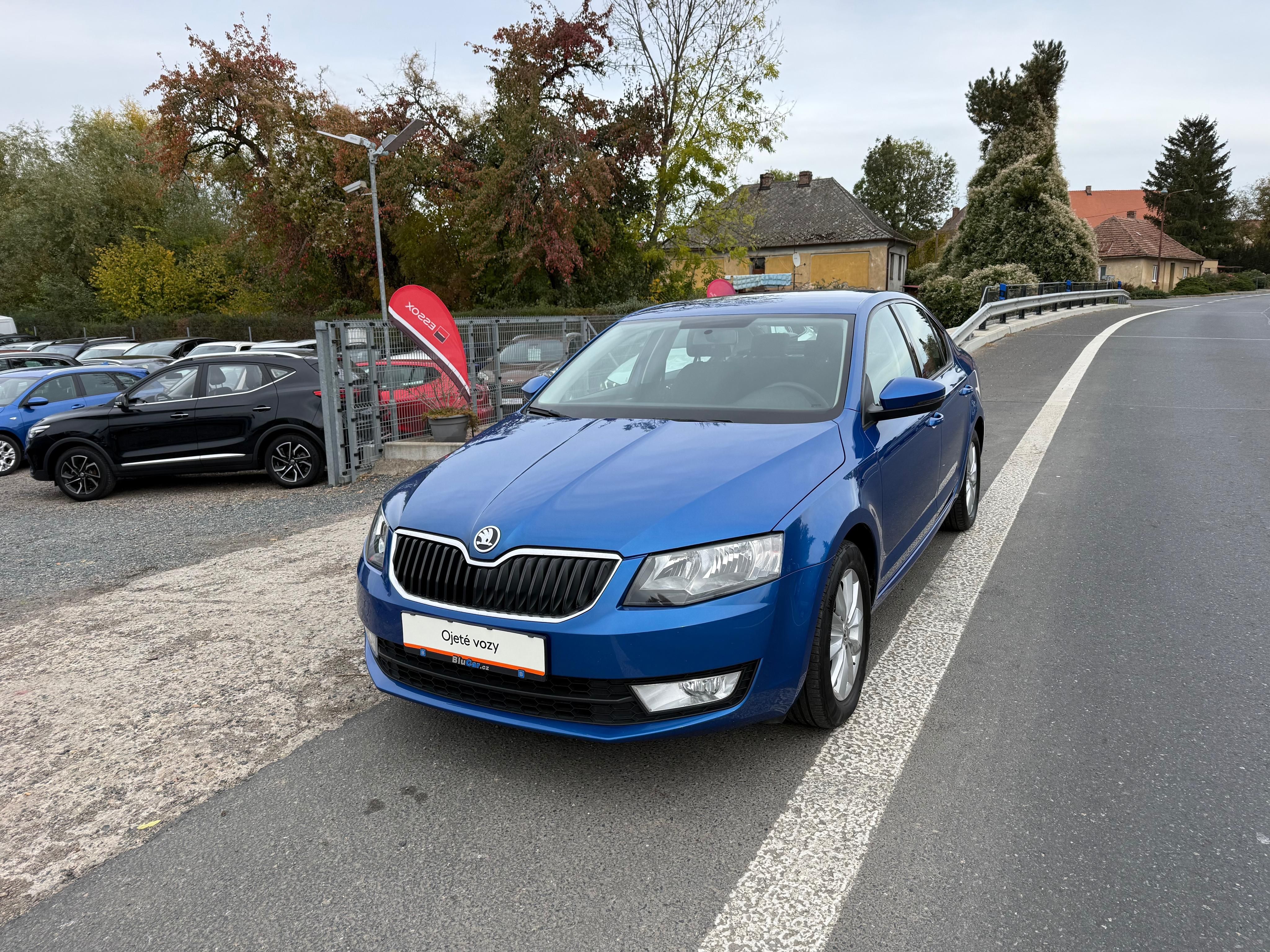Škoda Octavia, 1.2TSI 81kW ČR tažné - fotka 6
