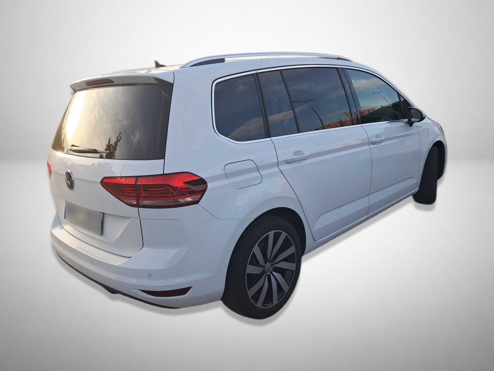 Volkswagen Touran, 2.0 TDI, Highline, Automat - fotka 2