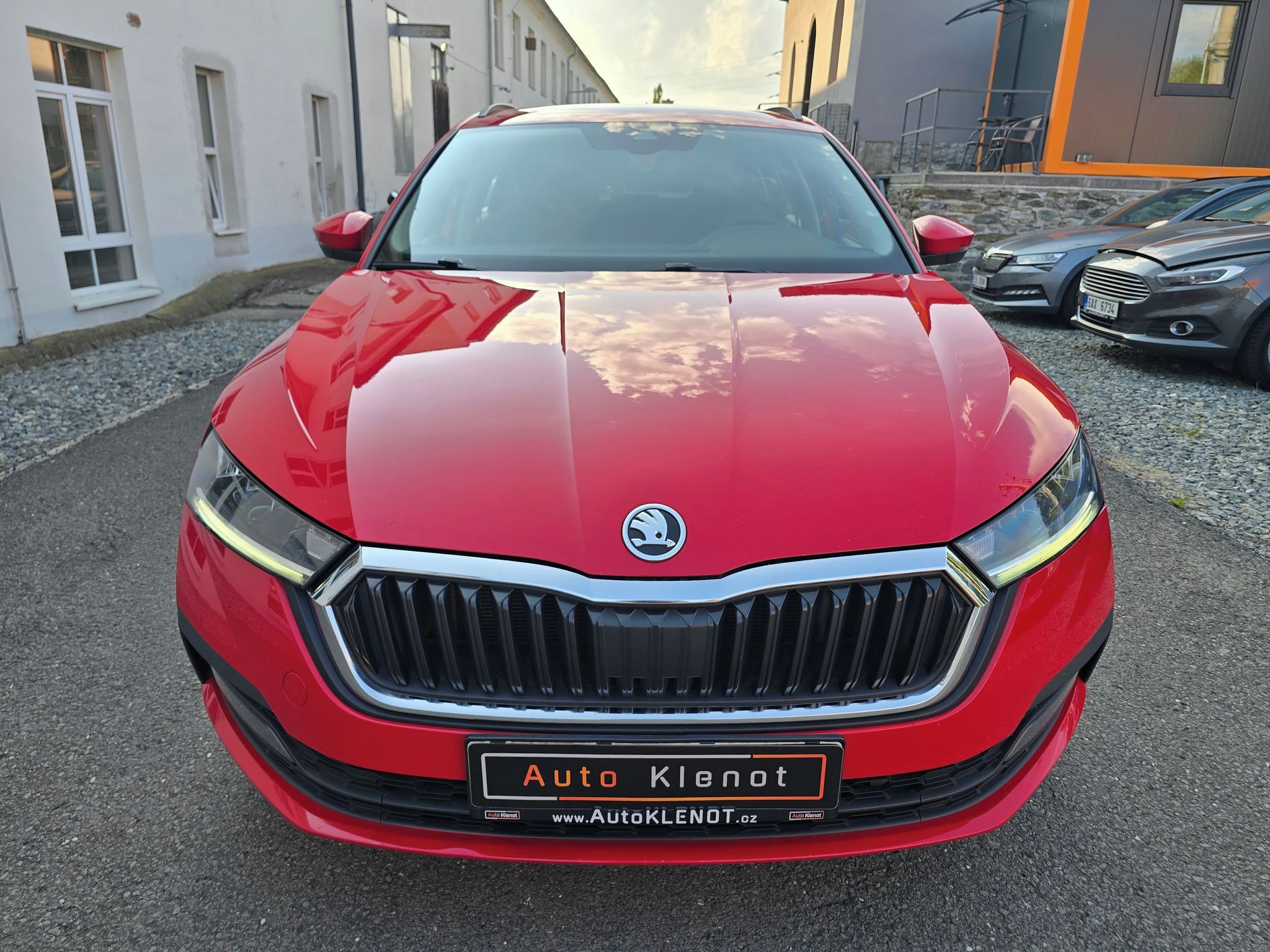 Škoda Octavia, 2.0TDi DSG 1.Maj. ČR - DPH - fotka 3