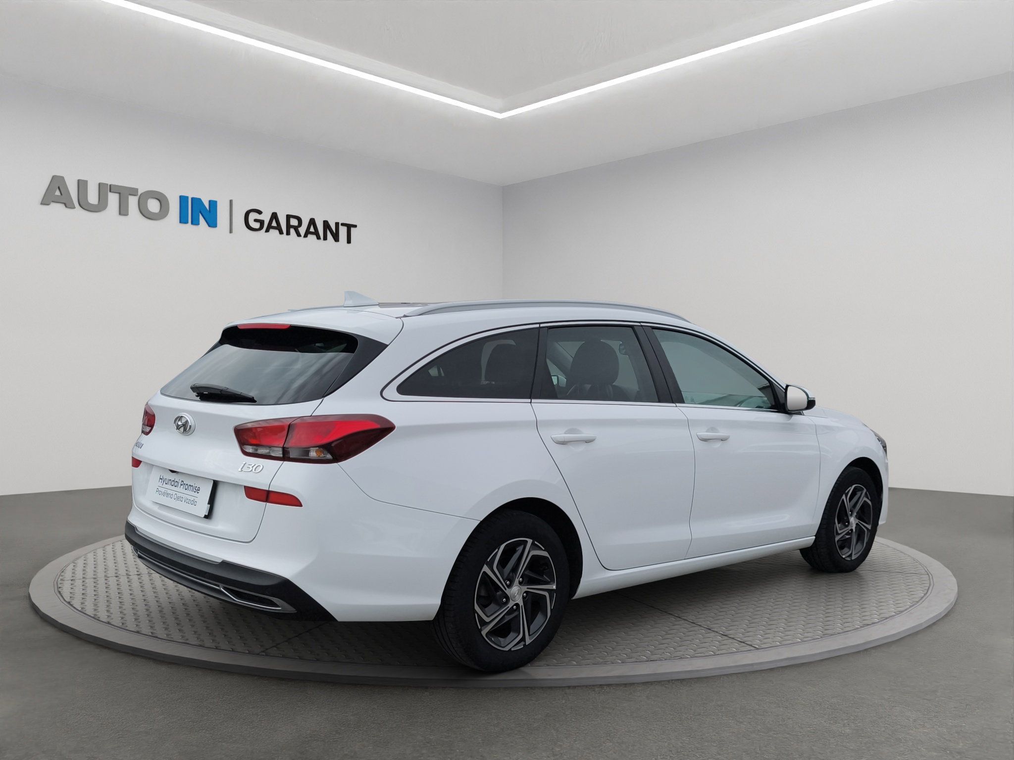 Hyundai i30, SMART 1.5 DPi 81kW, ČR, 1. - fotka 5