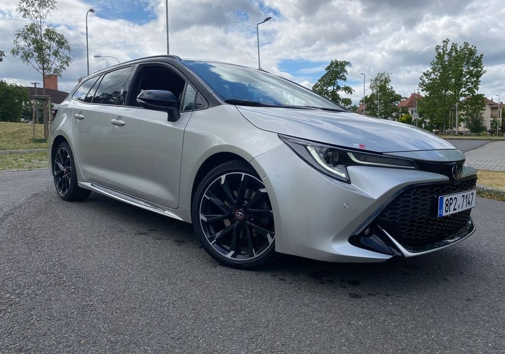 Toyota Corolla, GR Sport Dynamic 2.0 HSD