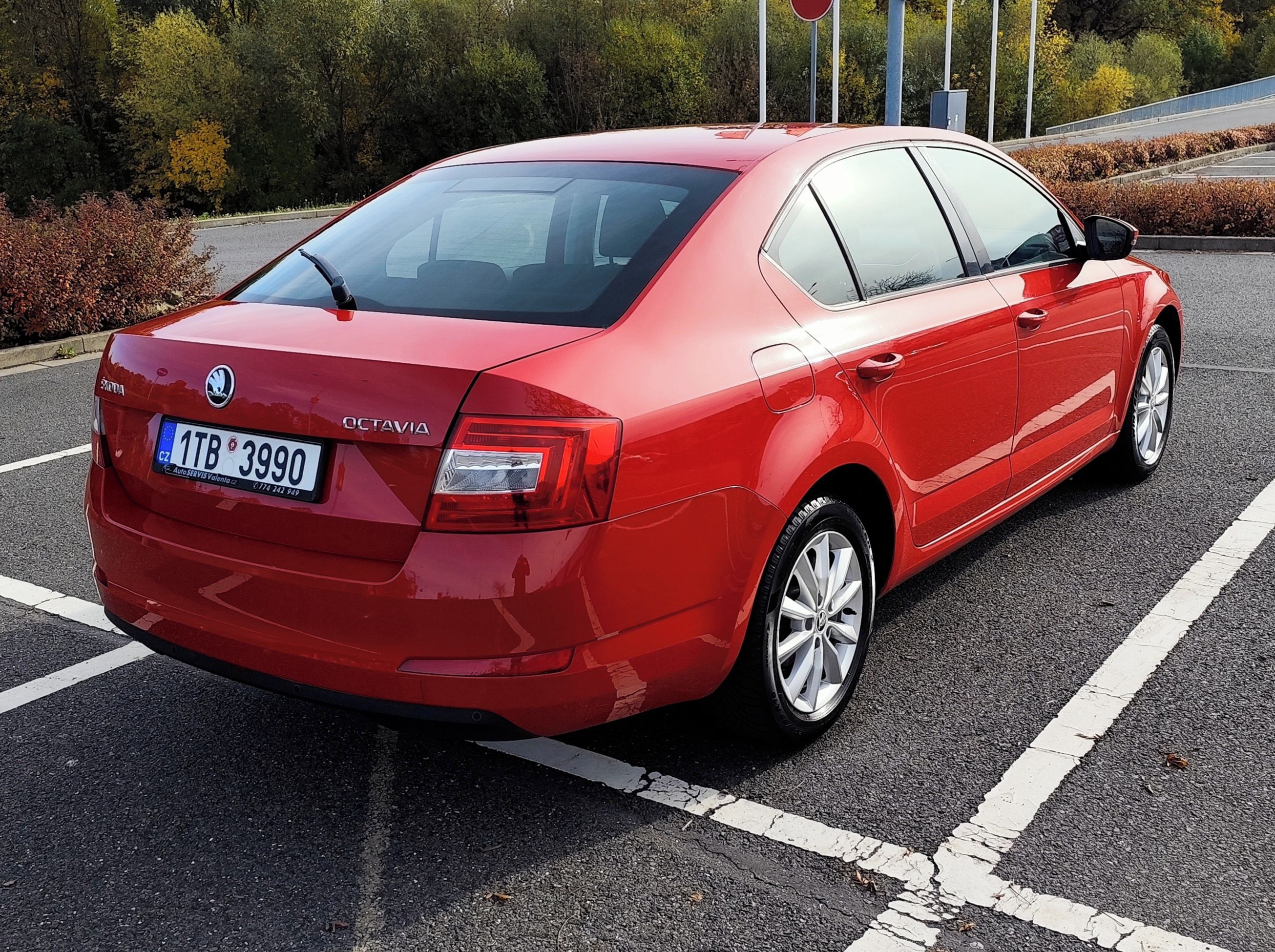 Škoda Octavia, 1.4TSI 110kW, AMBIENTE - fotka 5