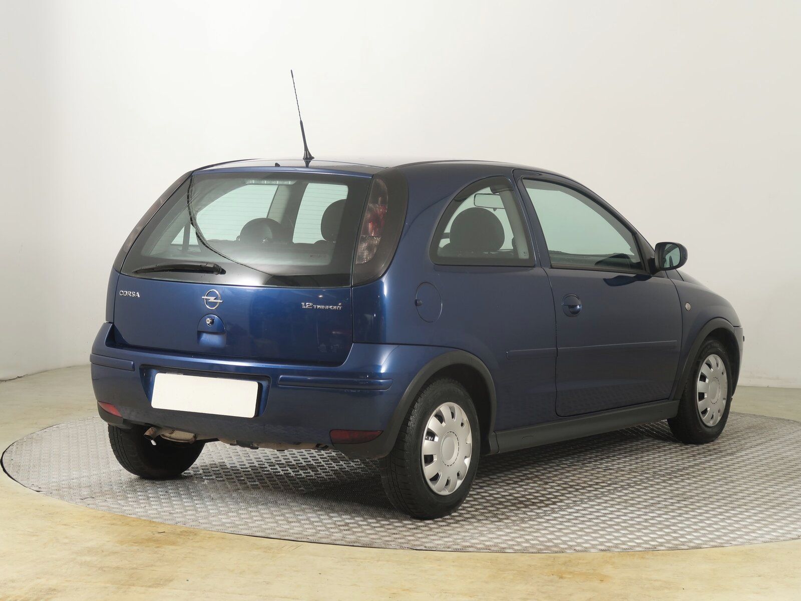Opel Corsa, 1.2, po STK, Klima, dobrý stav - fotka 5