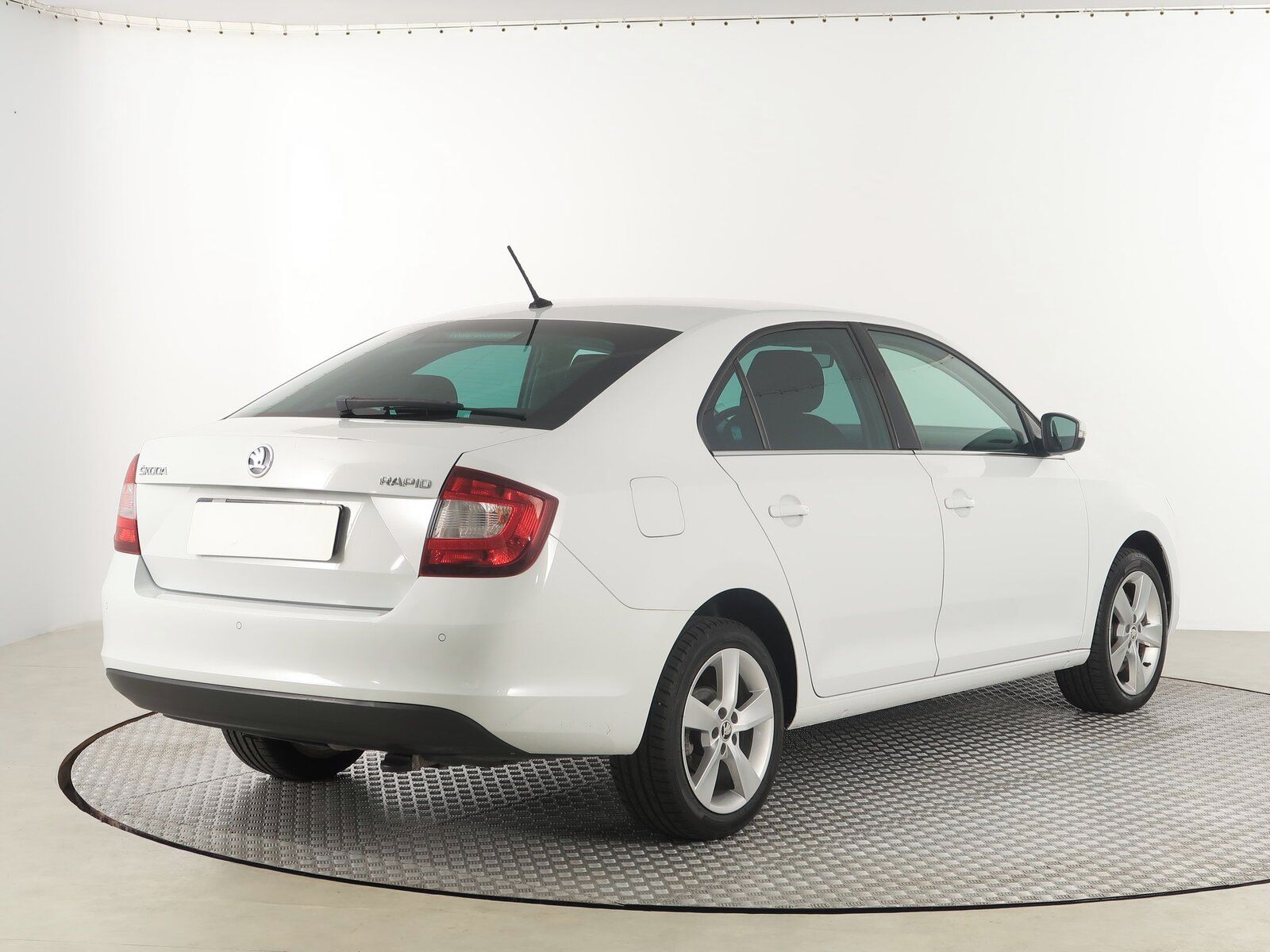 Škoda Rapid, 1.0 TSI - fotka 5