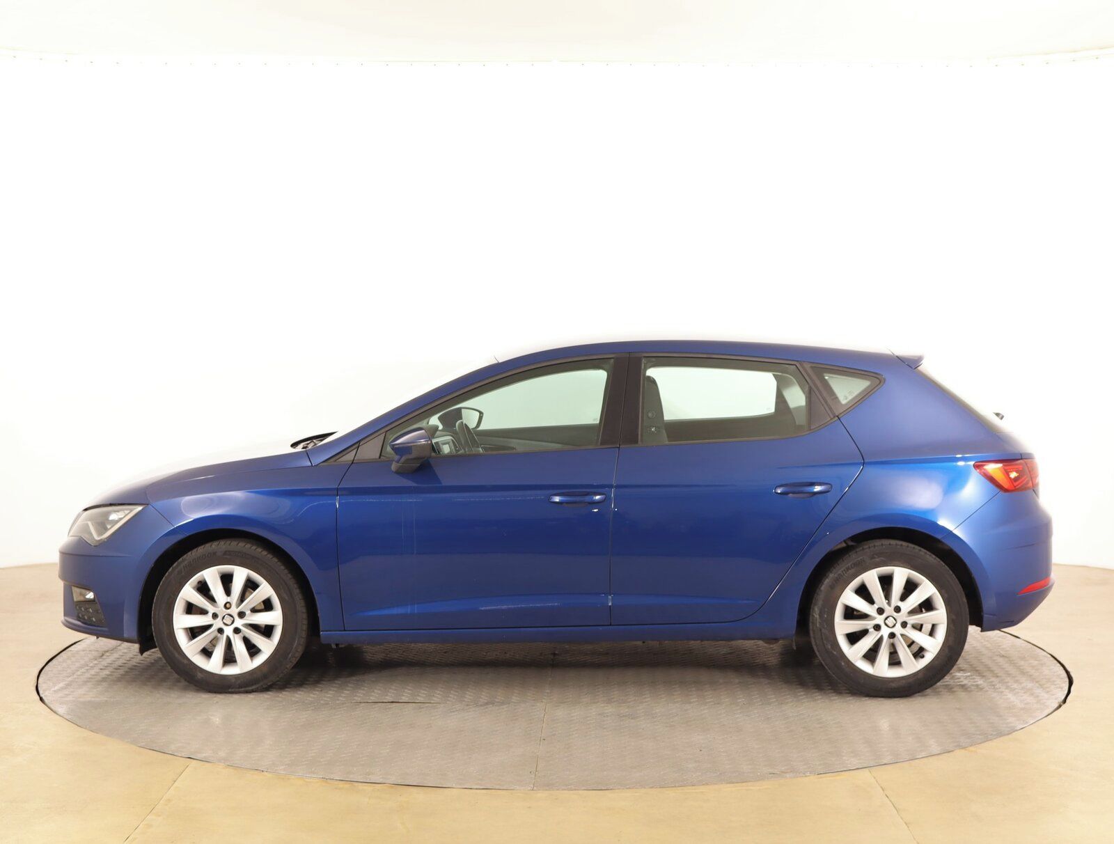 Seat Leon, 1.2 TSI, Serv.kniha - fotka 3