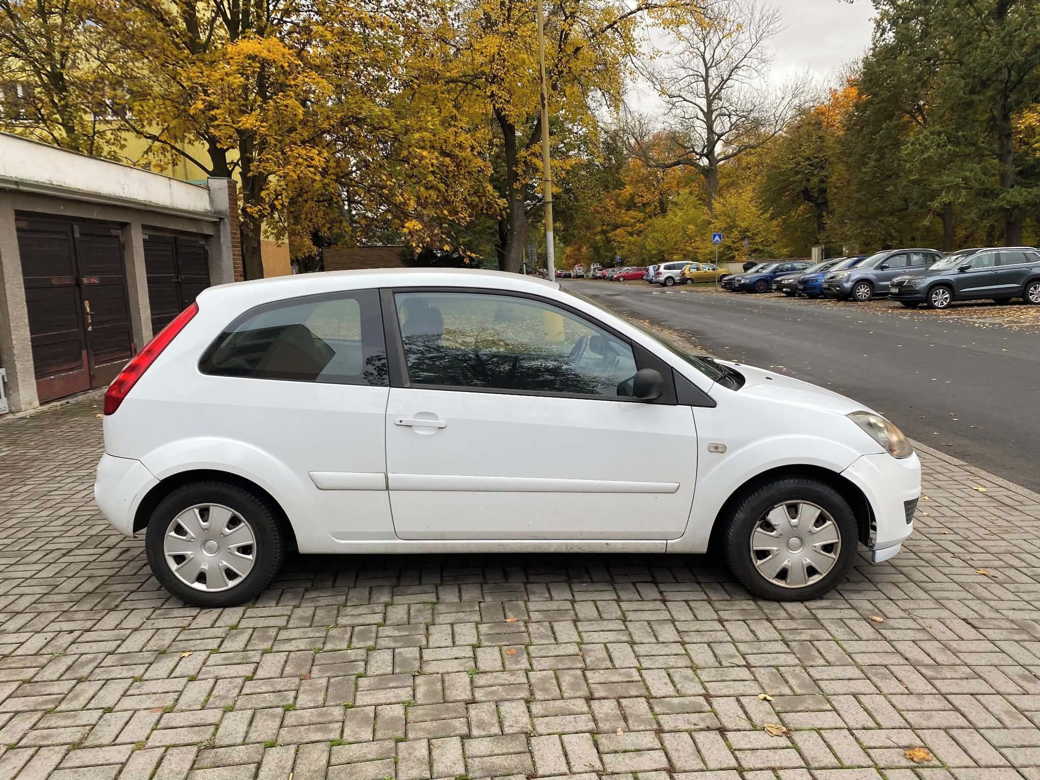 Ford Fiesta, Ford Fiesta 1.3 44kw - fotka 4