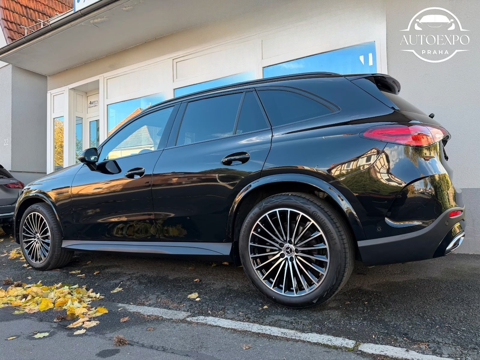 Mercedes-Benz GLC, 300d 4Matic* AMG* - fotka 4