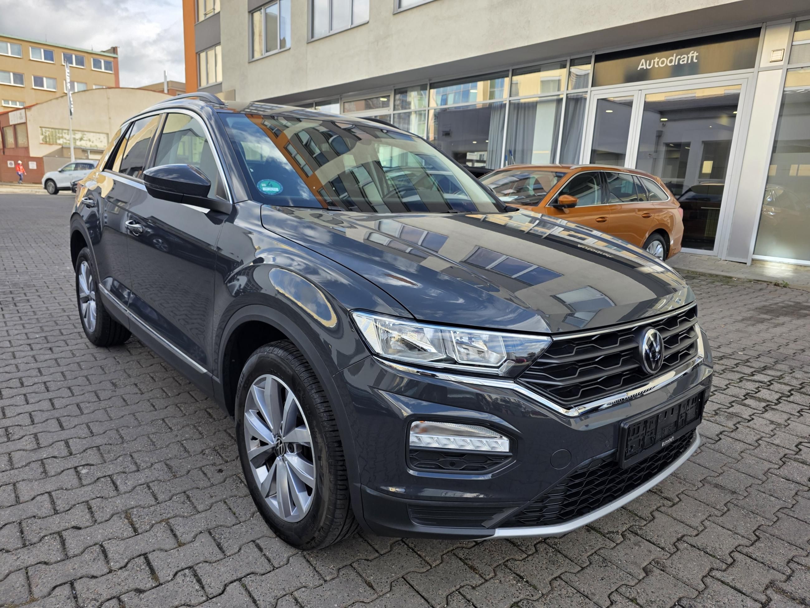 Volkswagen T-Roc, 2.0 TDI 85kW Manuál / Tažné