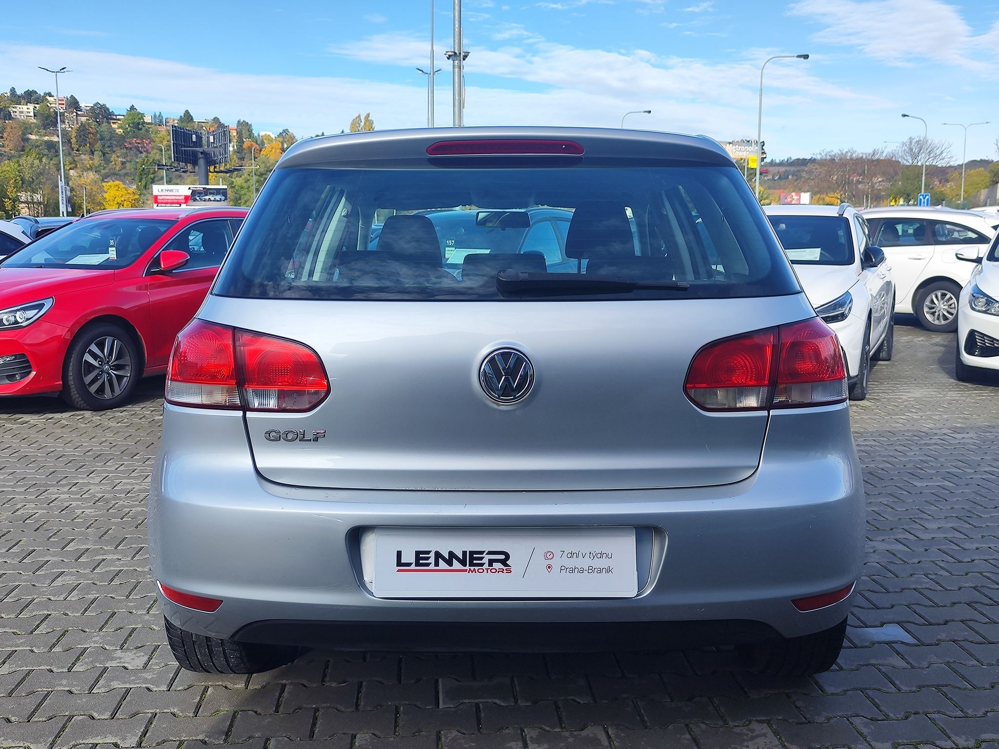 Volkswagen Golf, 1.4 16V/59kW Trendline - fotka 6