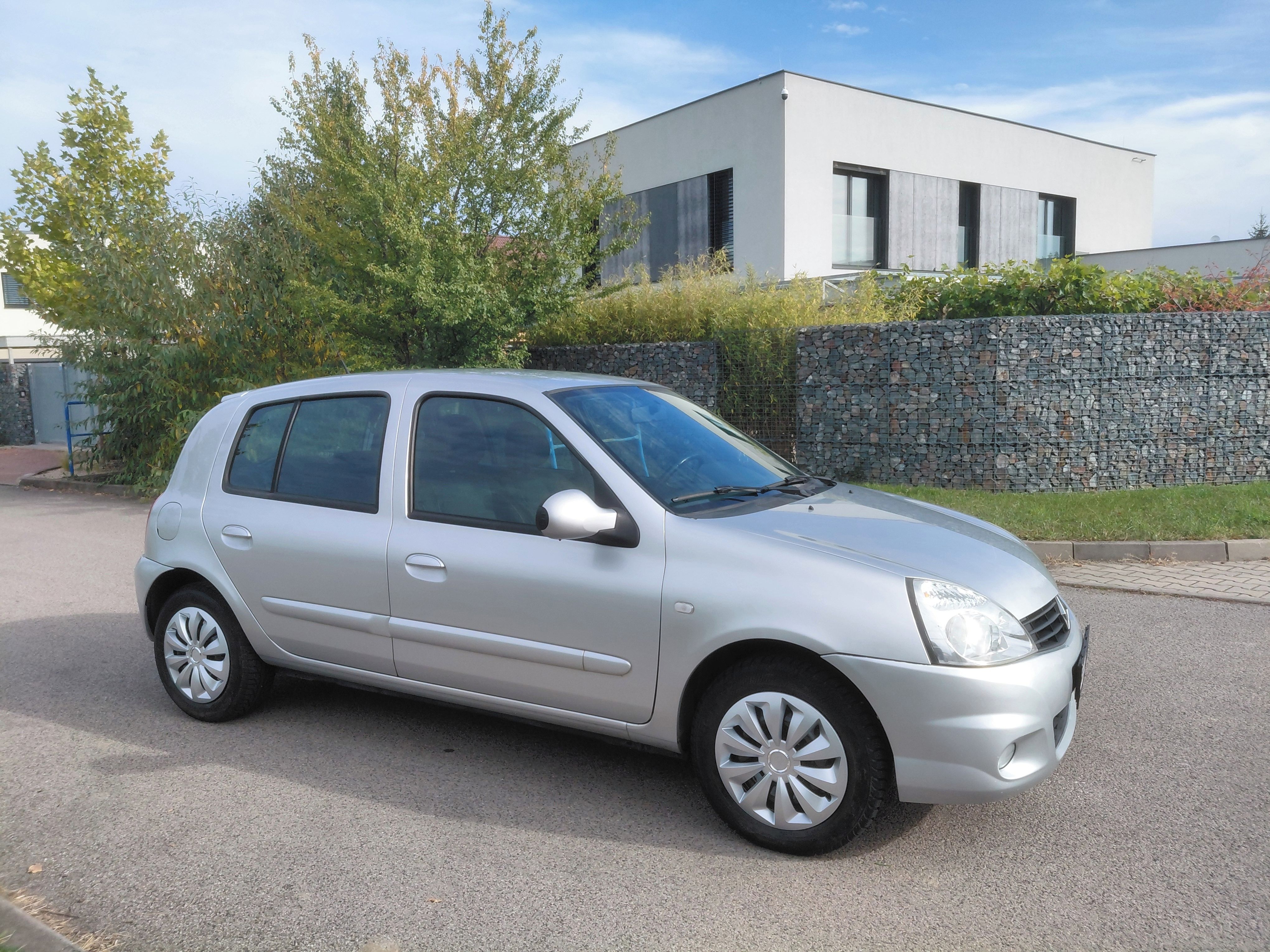 Renault Clio, 1.2i 5xDveře,Euro 4,Pěkný stav - fotka 3