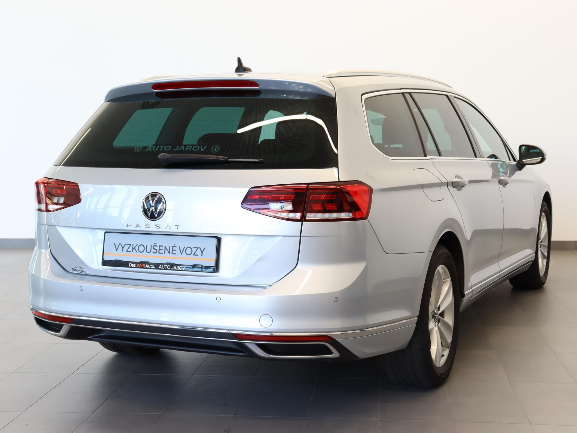 Volkswagen Passat, Variant Elegance 1.5 TSI 7DSG - fotka 2