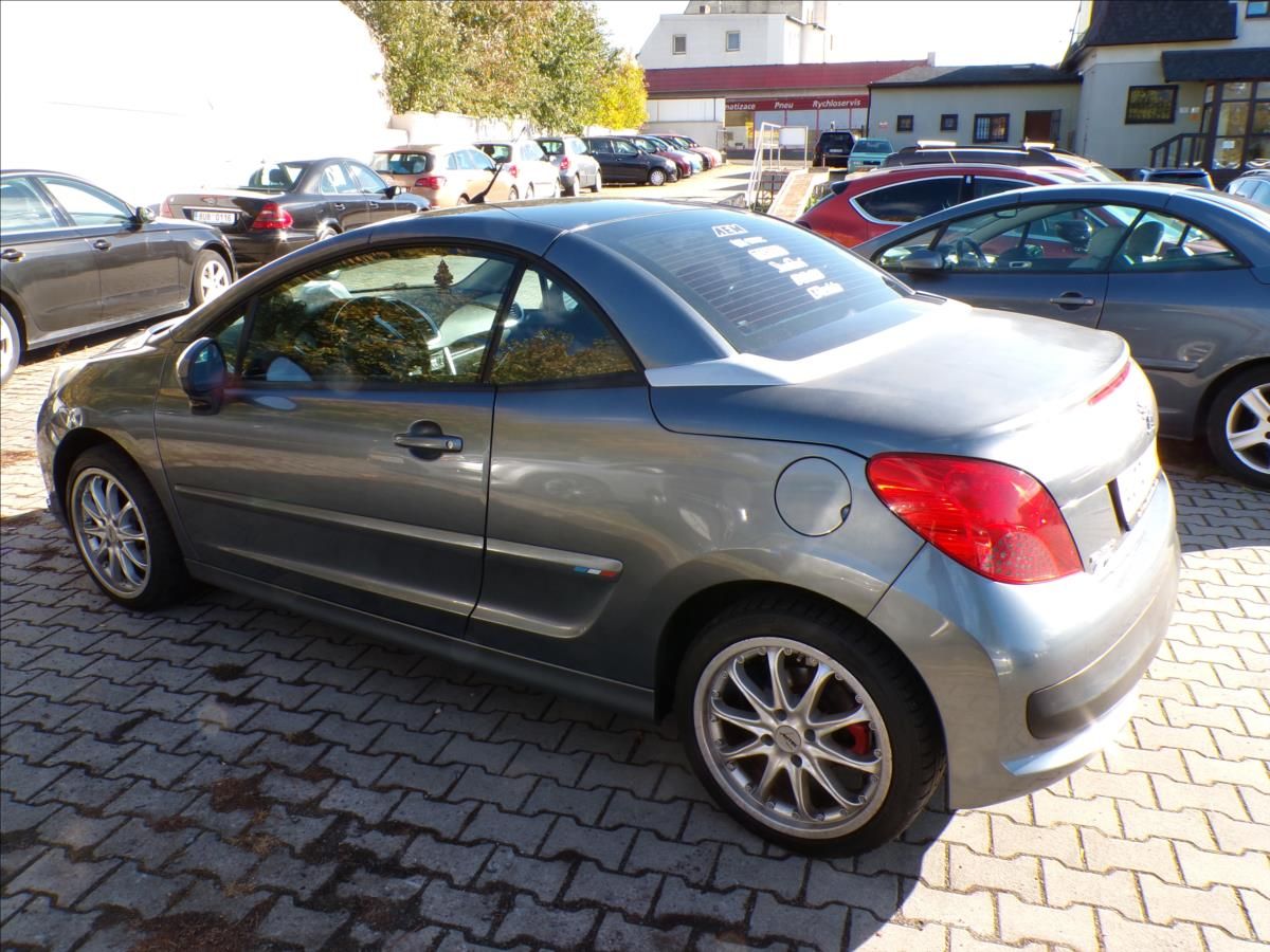 Peugeot 207, 1,6 CC - fotka 6