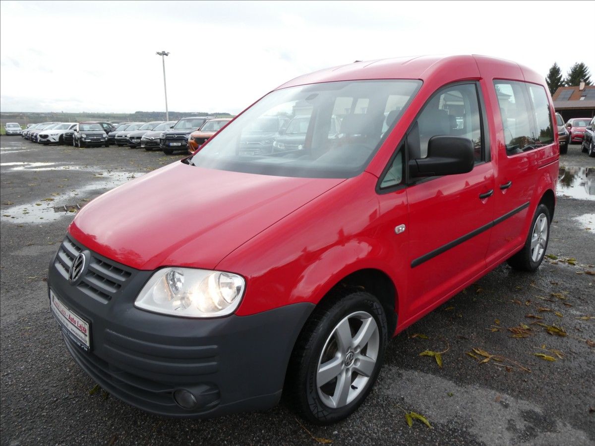 Volkswagen Caddy, 1,4 i 59kW závěs, LIFE - fotka 3